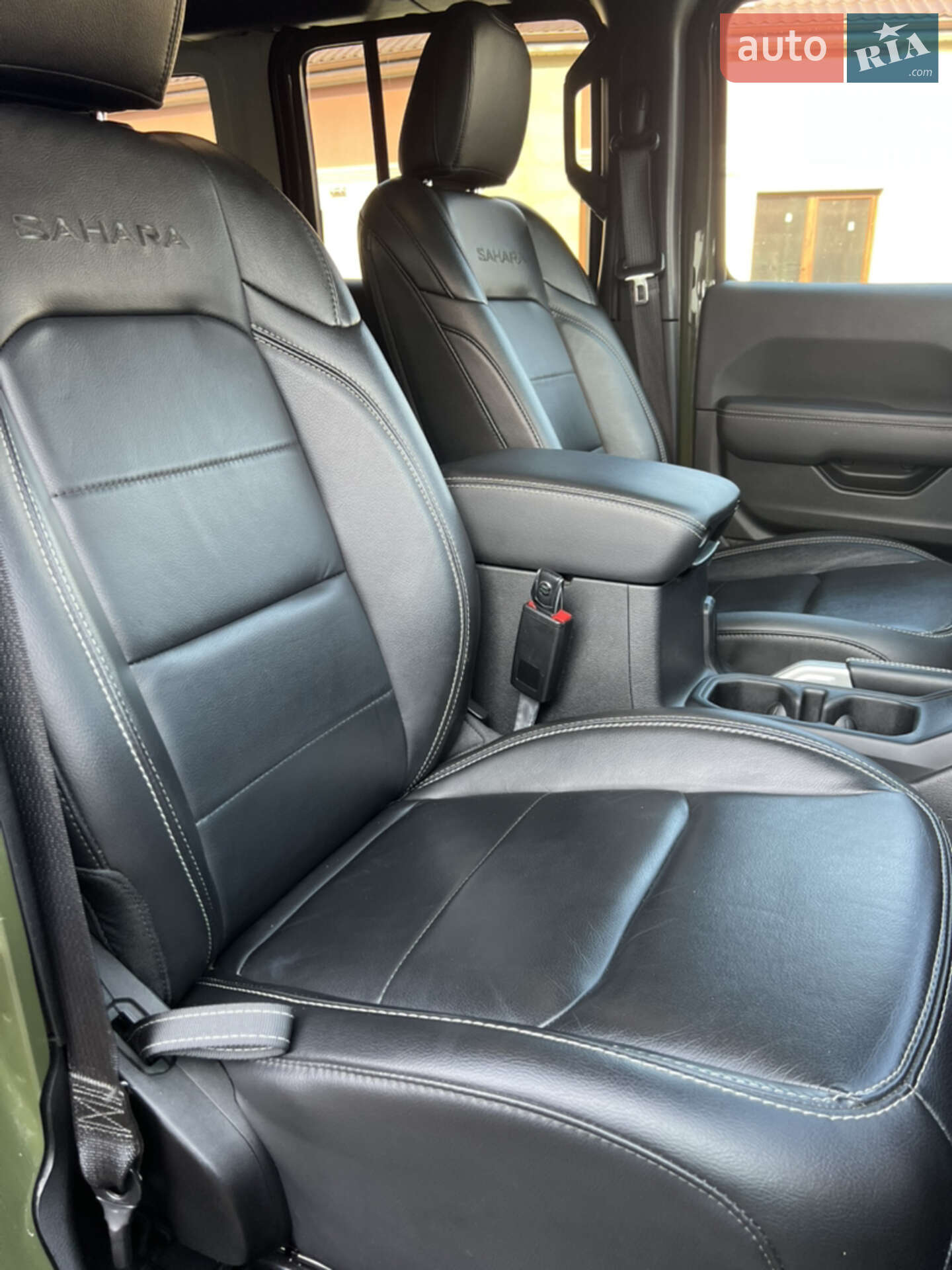 Jeep Wrangler 2021 VIN 1C4HJXEG9NW105638 фото оголошення 13 з 26