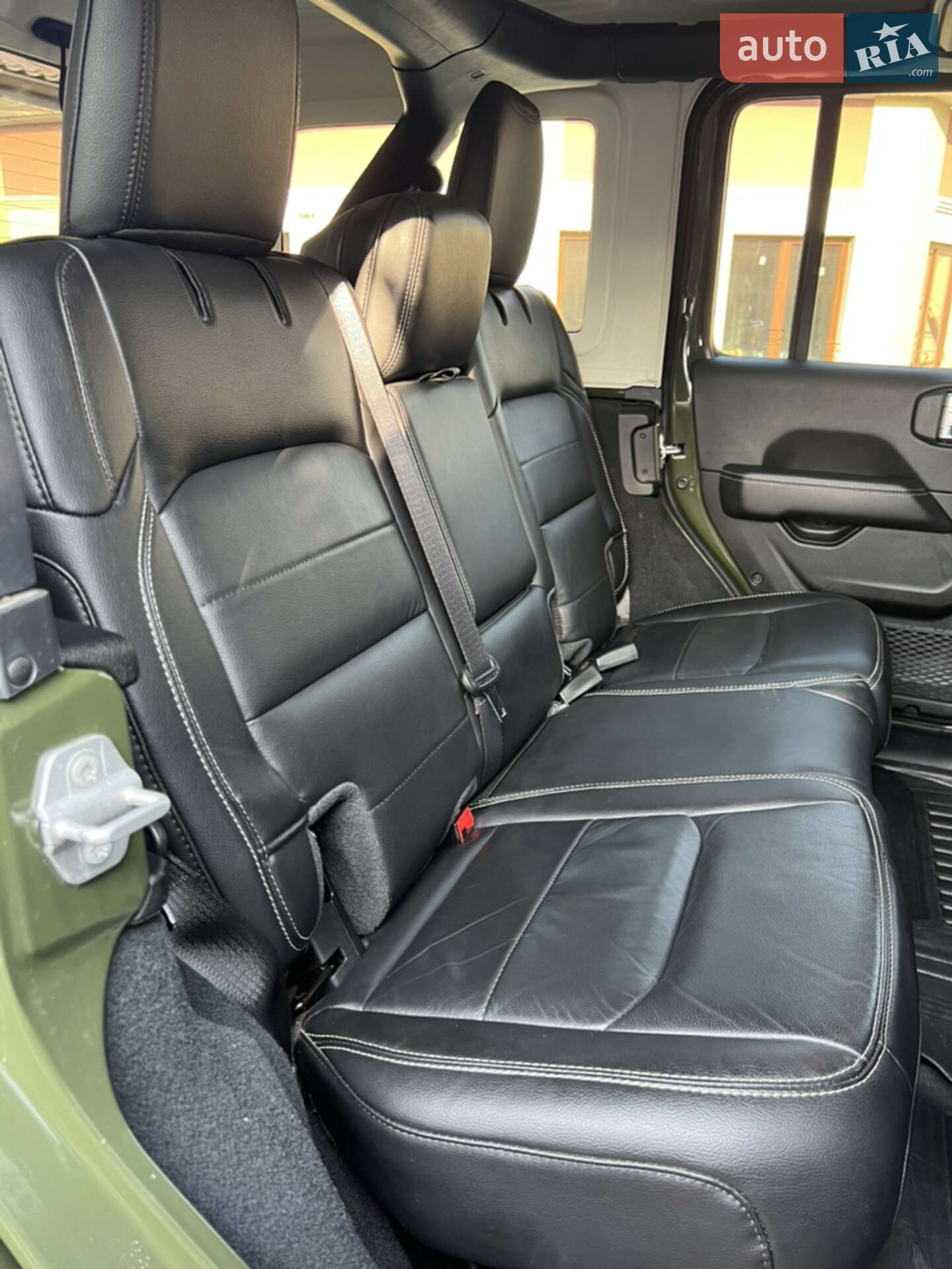 Jeep Wrangler 2021 VIN 1C4HJXEG9NW105638 фото оголошення 16 з 26