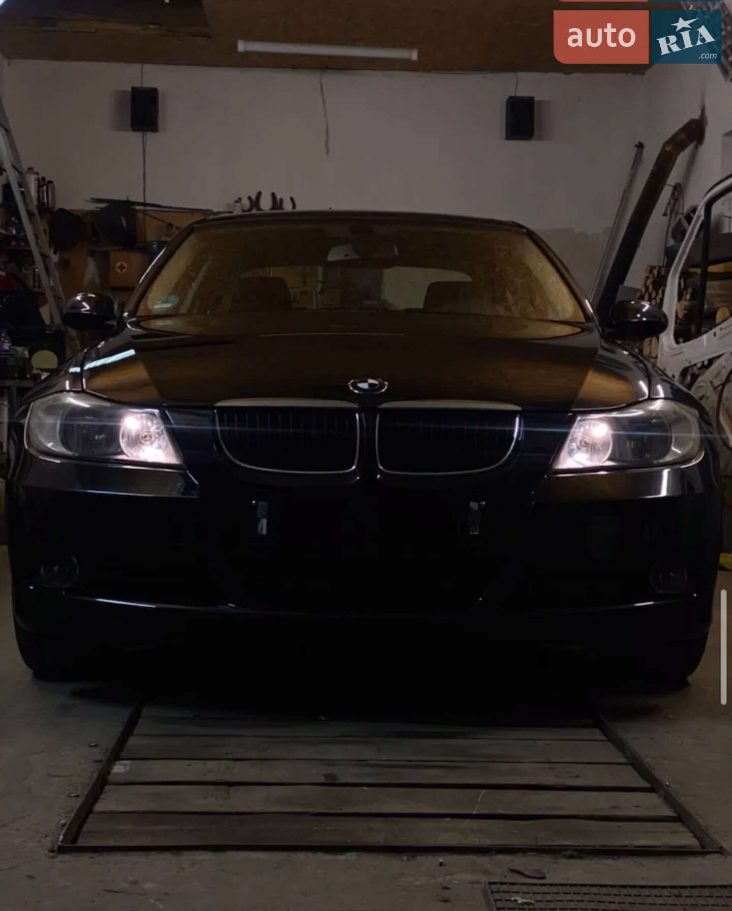 BMW 3 Series 2007 VIN WBAVA51090VA80593 фото оголошення 21 з 33
