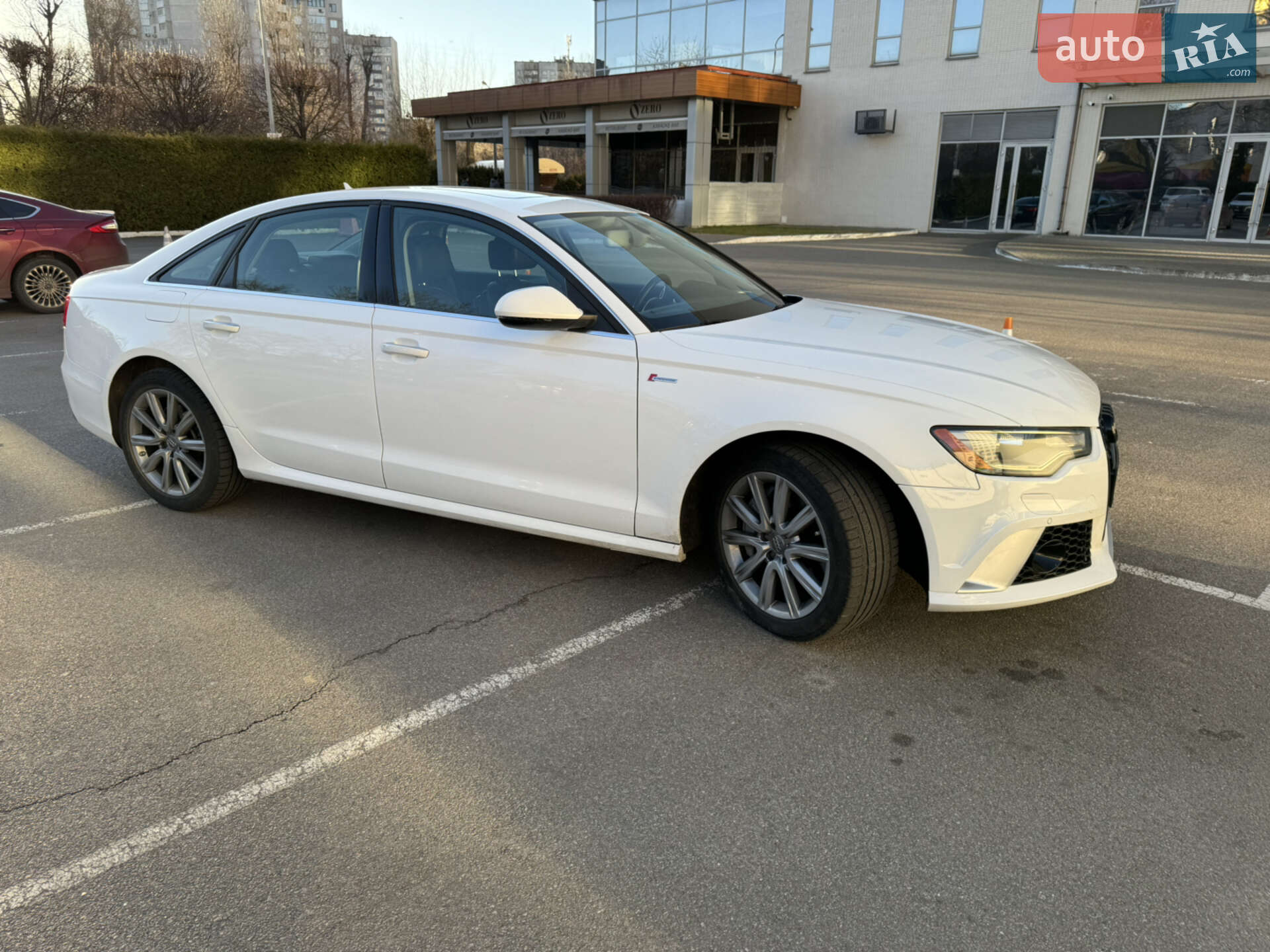 Audi A6 2014 VIN WAUFGAFC0FN020951 фото оголошення 12 з 48