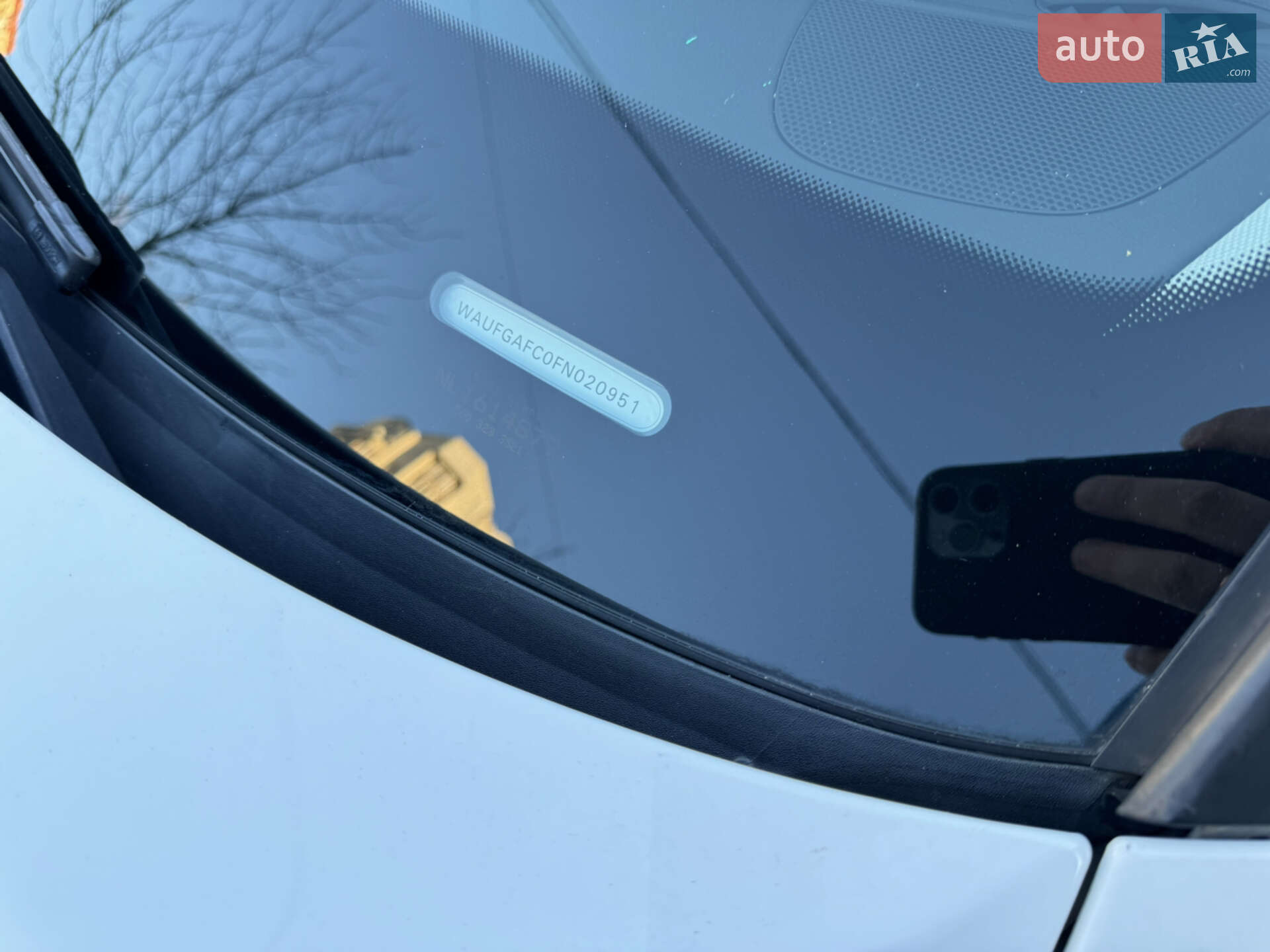 Audi A6 2014 VIN WAUFGAFC0FN020951 фото оголошення 17 з 48