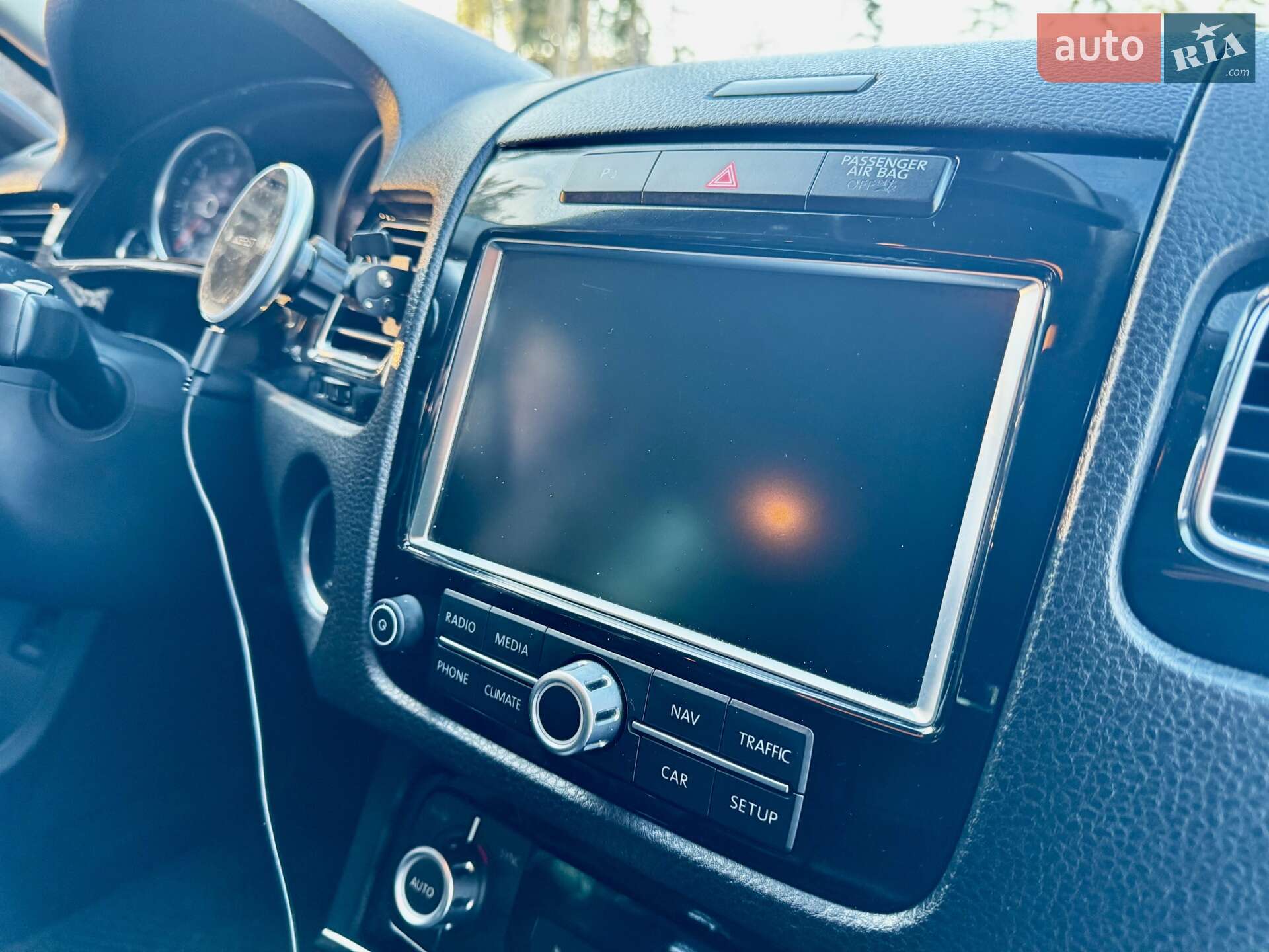 Volkswagen Touareg 2013 VIN WVGZZZ7PZED019561 фото оголошення 4 з 21