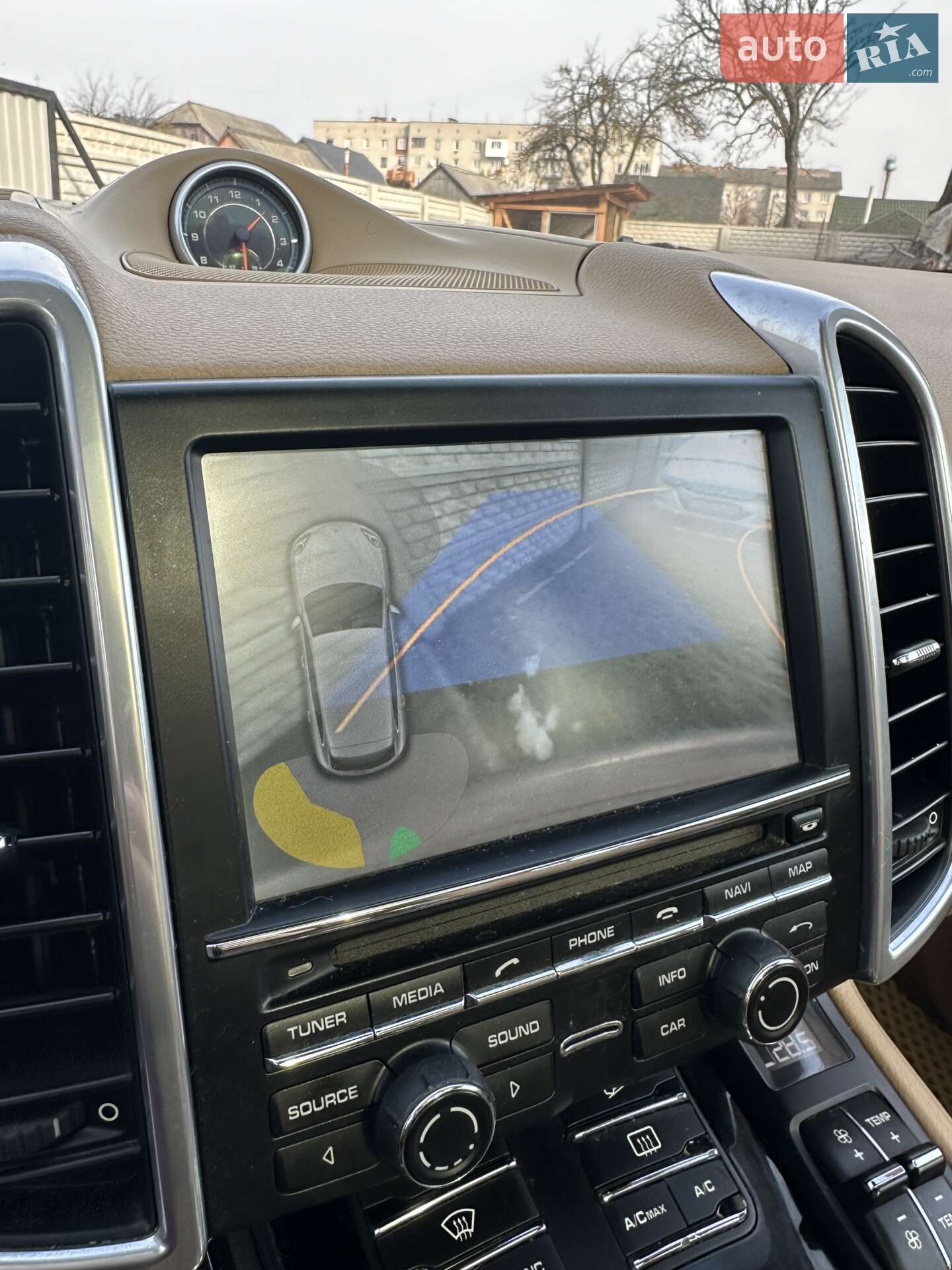 Porsche Cayenne 2014 VIN WP1AE2A2XELA51429 фото оголошення 7 з 9