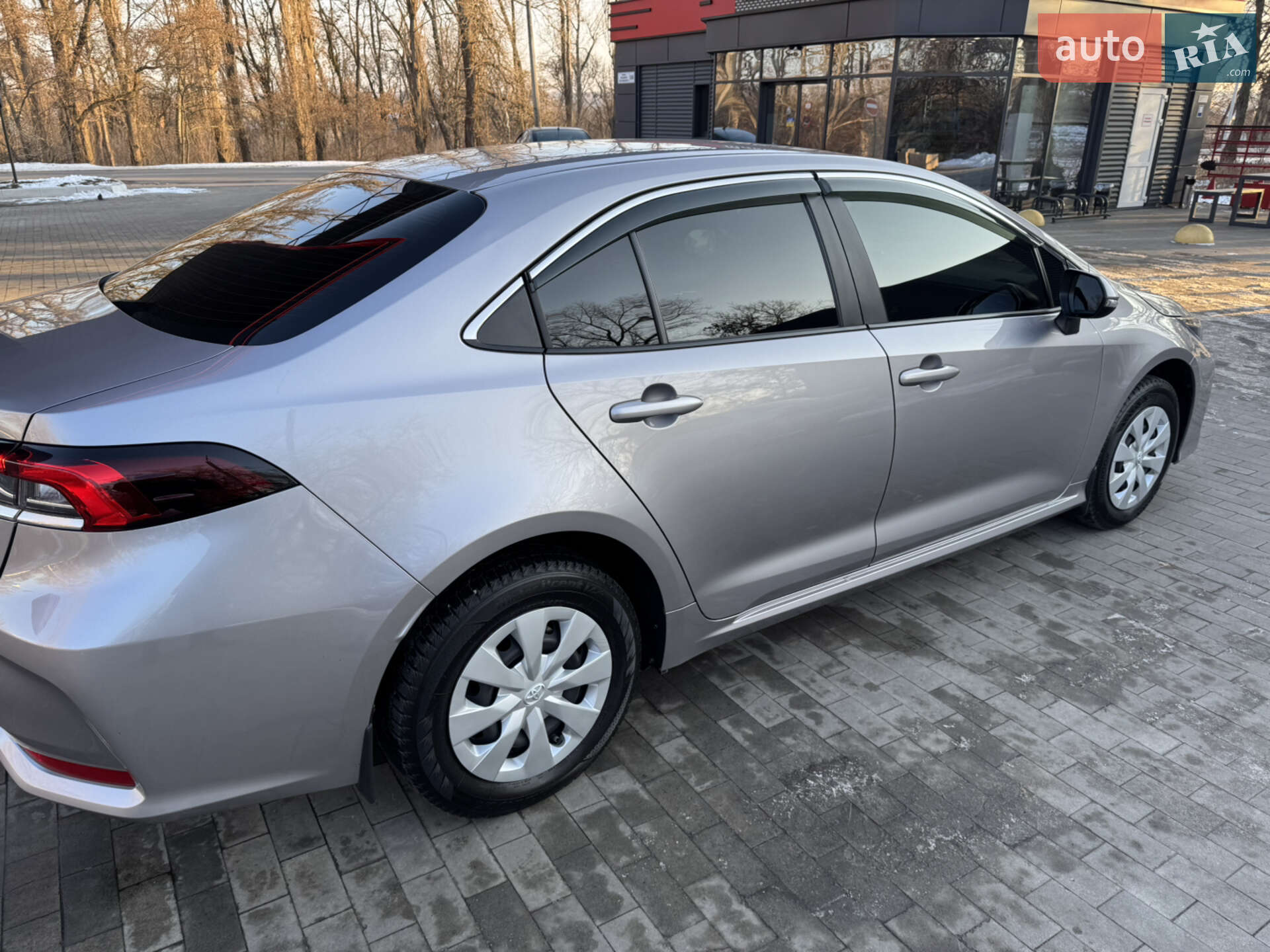 Toyota Corolla 2021 VIN NMTBE4BEX0R099075 фото оголошення 7 з 15