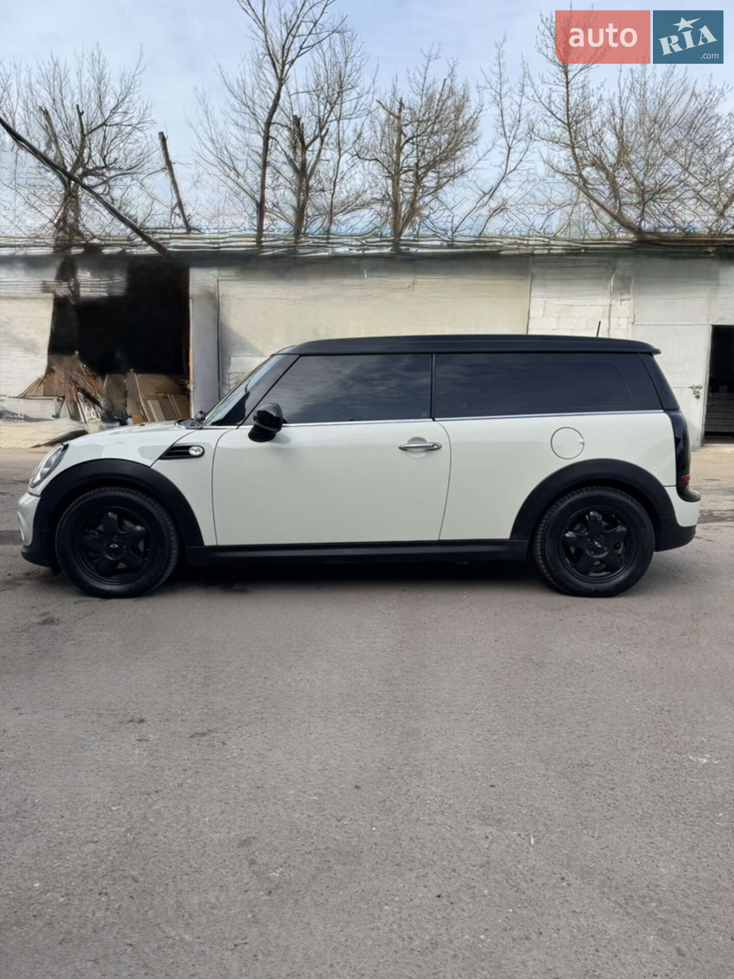 MINI Clubman 2011 VIN WMWZH51090TX91006 фото оголошення 2 з 25