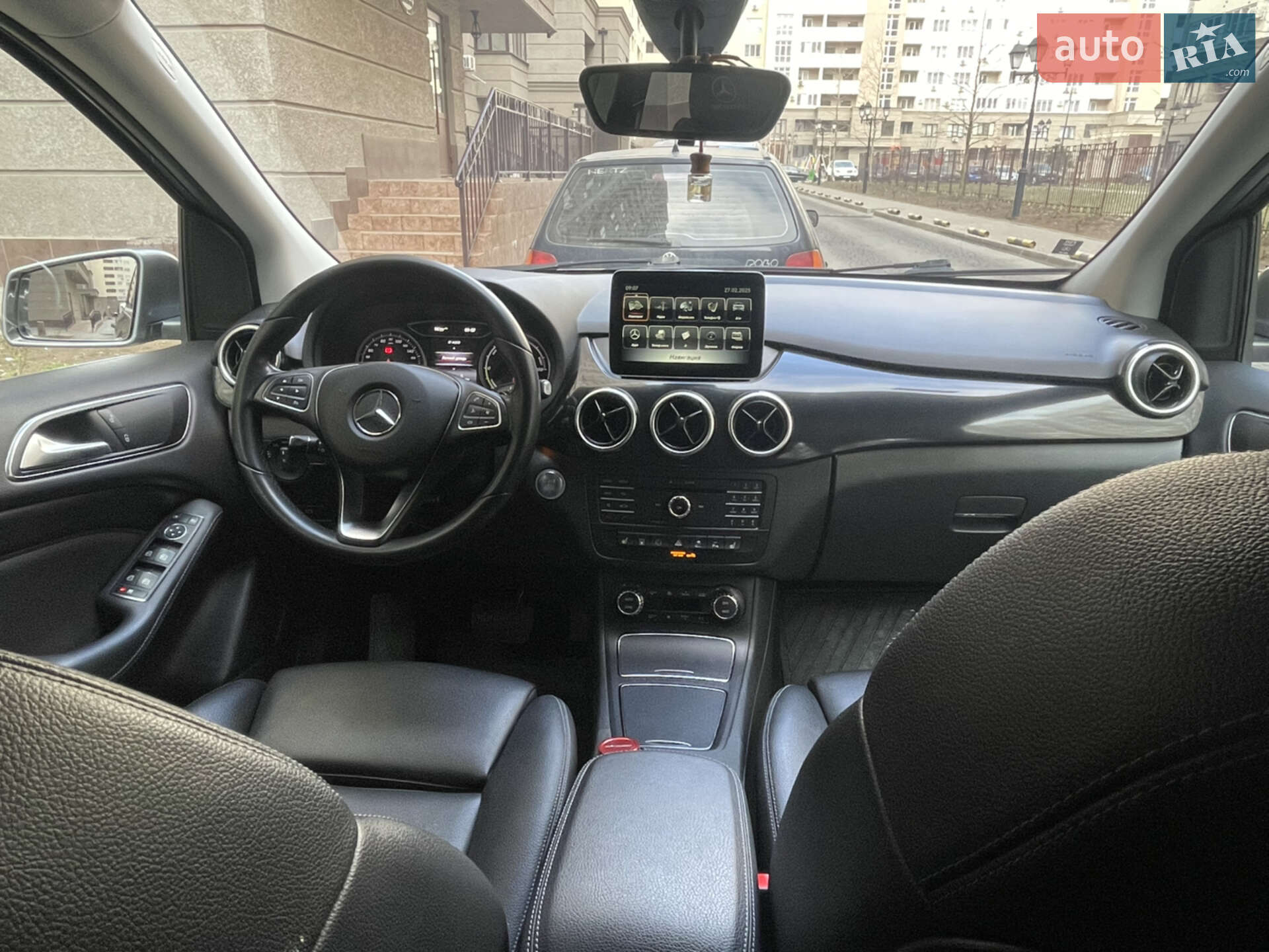 Mercedes-Benz B-Class 2017 VIN WDD2428901J015168 фото оголошення 9 з 12