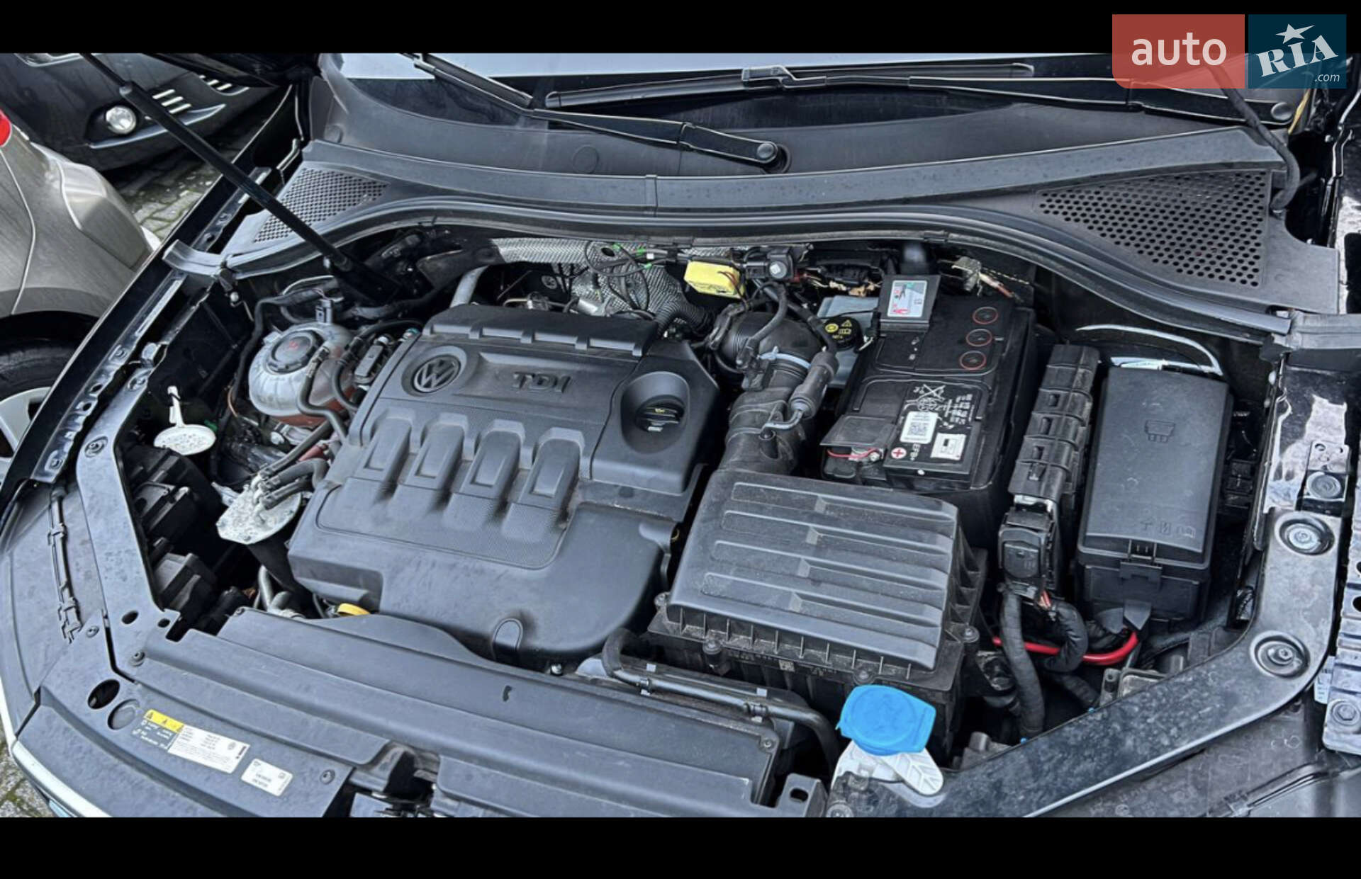 Volkswagen Tiguan 2018 VIN WVGZZZ5NZJM114961 фото оголошення 24 з 76