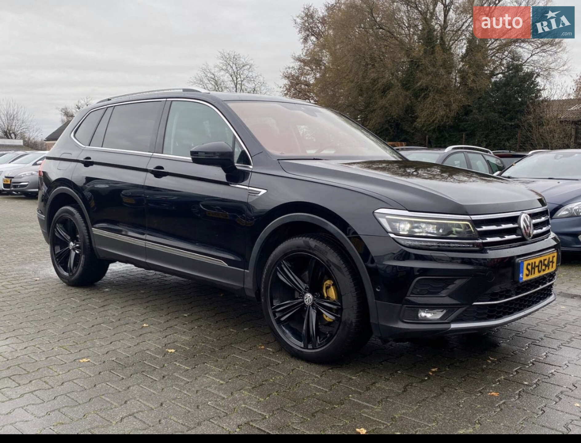Volkswagen Tiguan 2018 VIN WVGZZZ5NZJM114961 фото оголошення 31 з 76