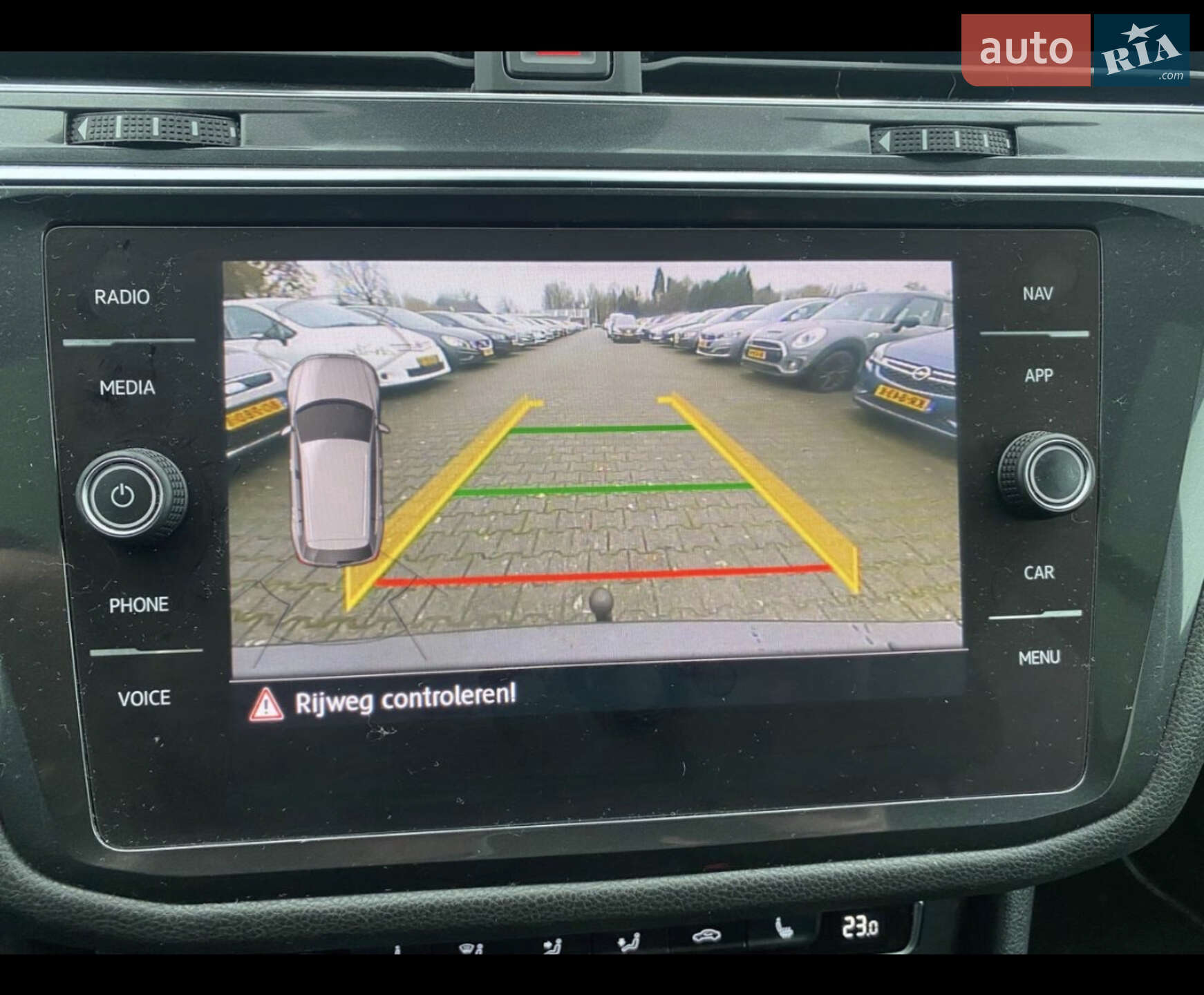 Volkswagen Tiguan 2018 VIN WVGZZZ5NZJM114961 фото оголошення 33 з 76