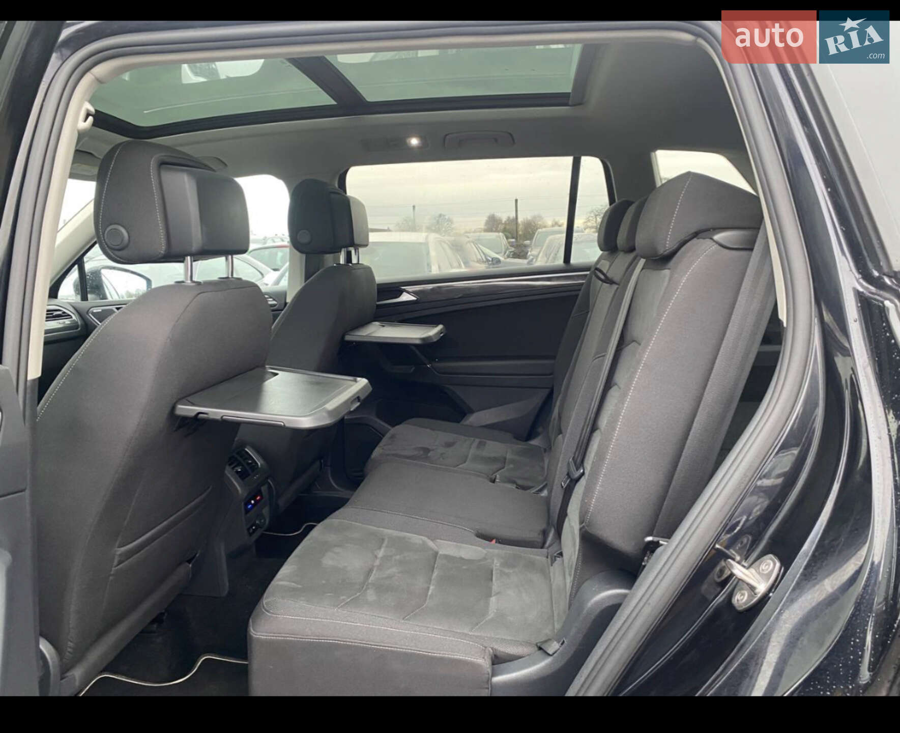 Volkswagen Tiguan 2018 VIN WVGZZZ5NZJM114961 фото оголошення 52 з 76
