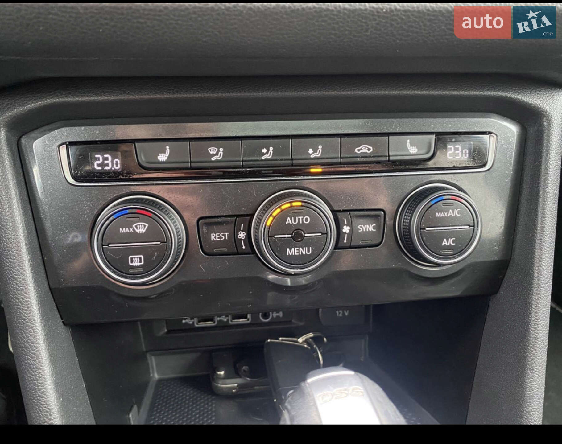 Volkswagen Tiguan 2018 VIN WVGZZZ5NZJM114961 фото оголошення 61 з 76