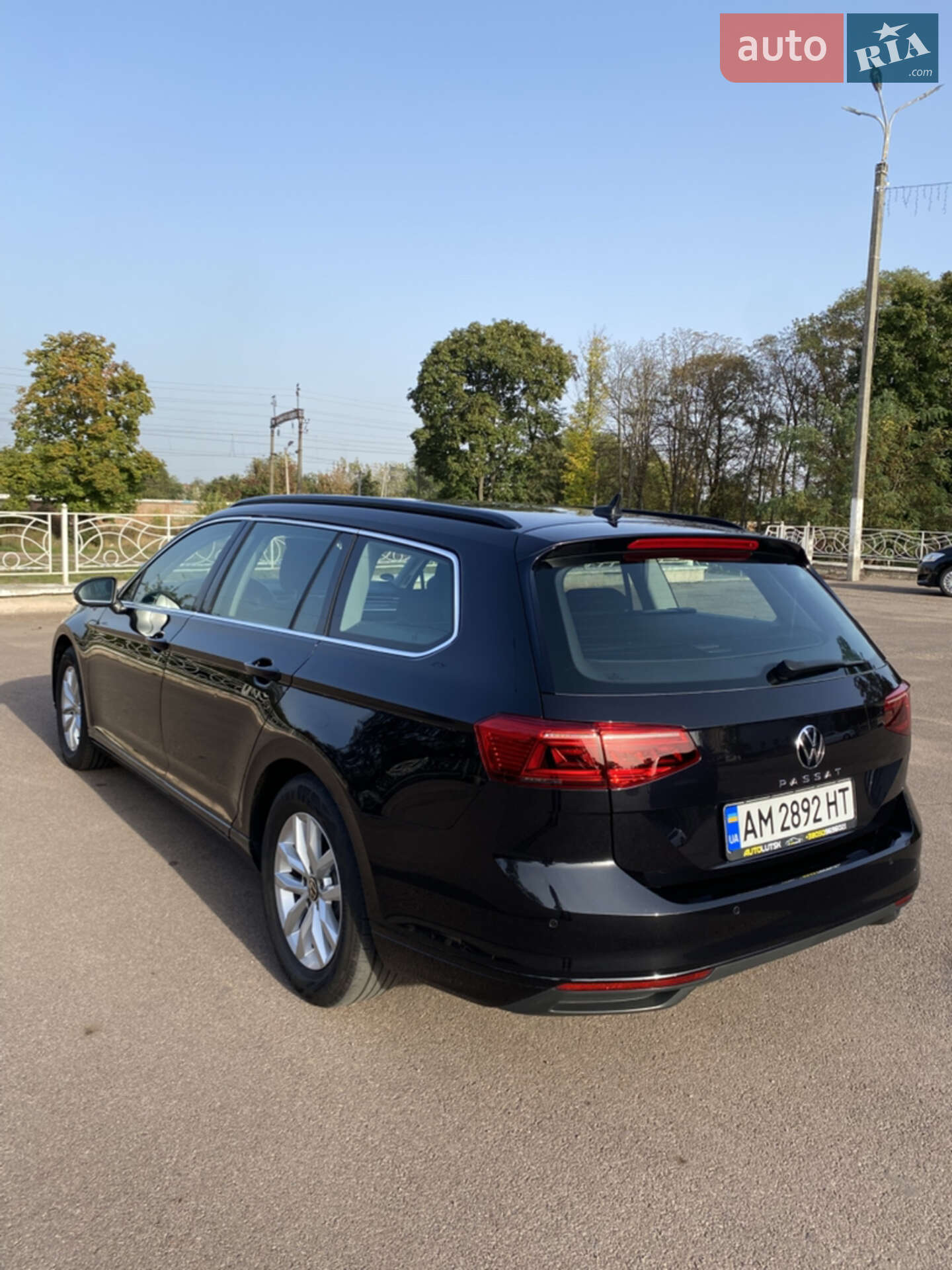Volkswagen Passat 2021 VIN WVWZZZ3CZME066274 фото оголошення 3 з 20