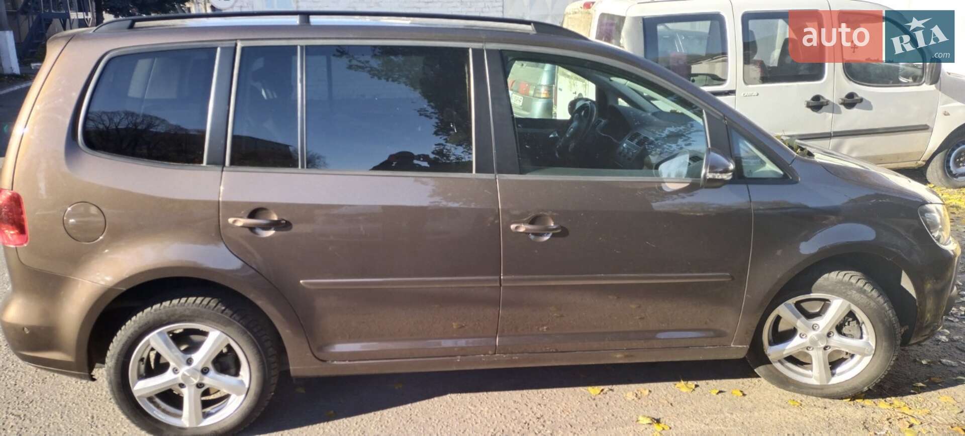 Volkswagen Touran 2012 VIN WVGZZZ1TZDW019347 фото оголошення 4 з 9