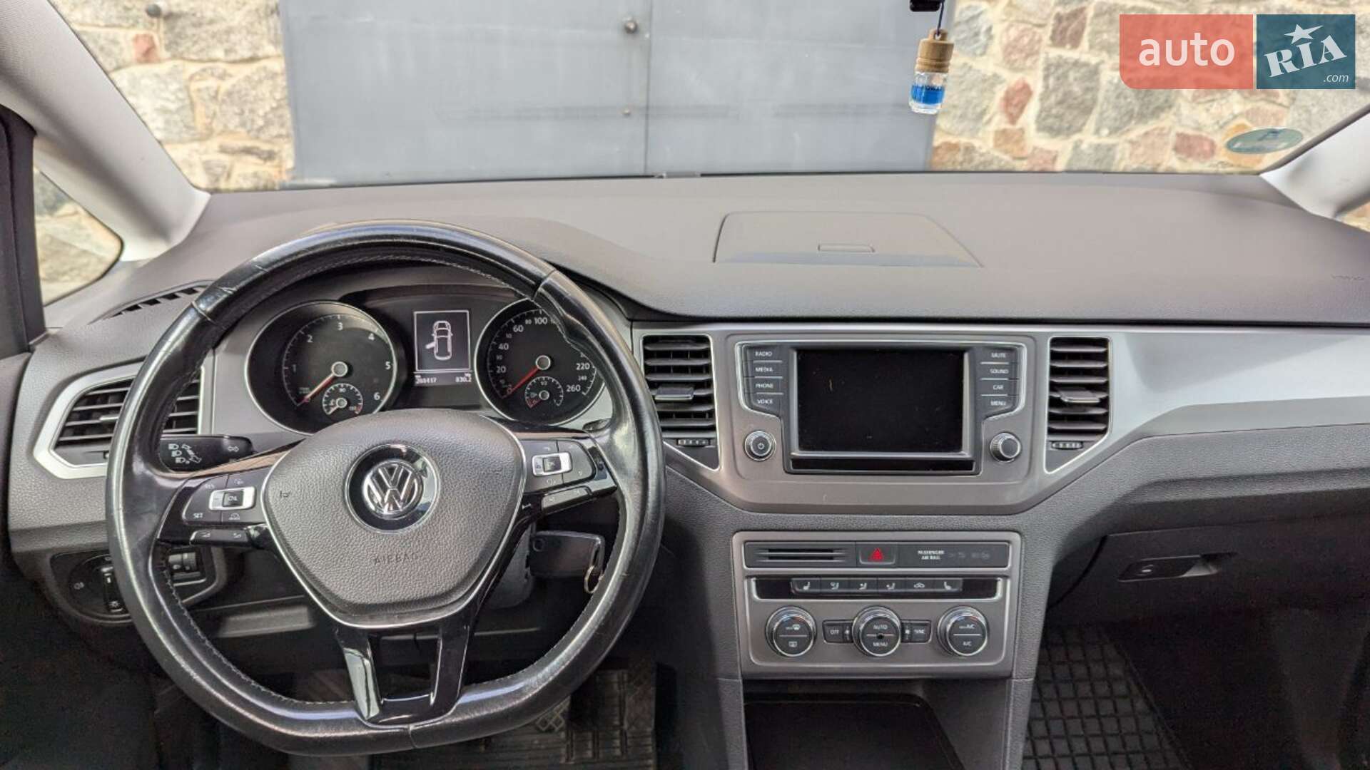 Volkswagen Golf Sportsvan 2016 VIN WVWZZZAUZGW598749 фото оголошення 17 з 21