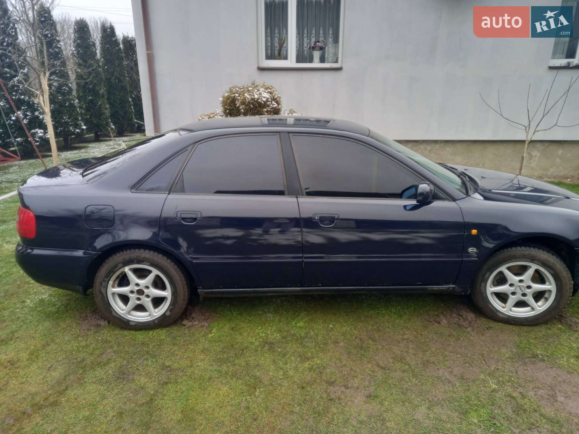 Audi A4 1997 VIN WAUZZZ8DZVA155243 фото оголошення 4 з 8