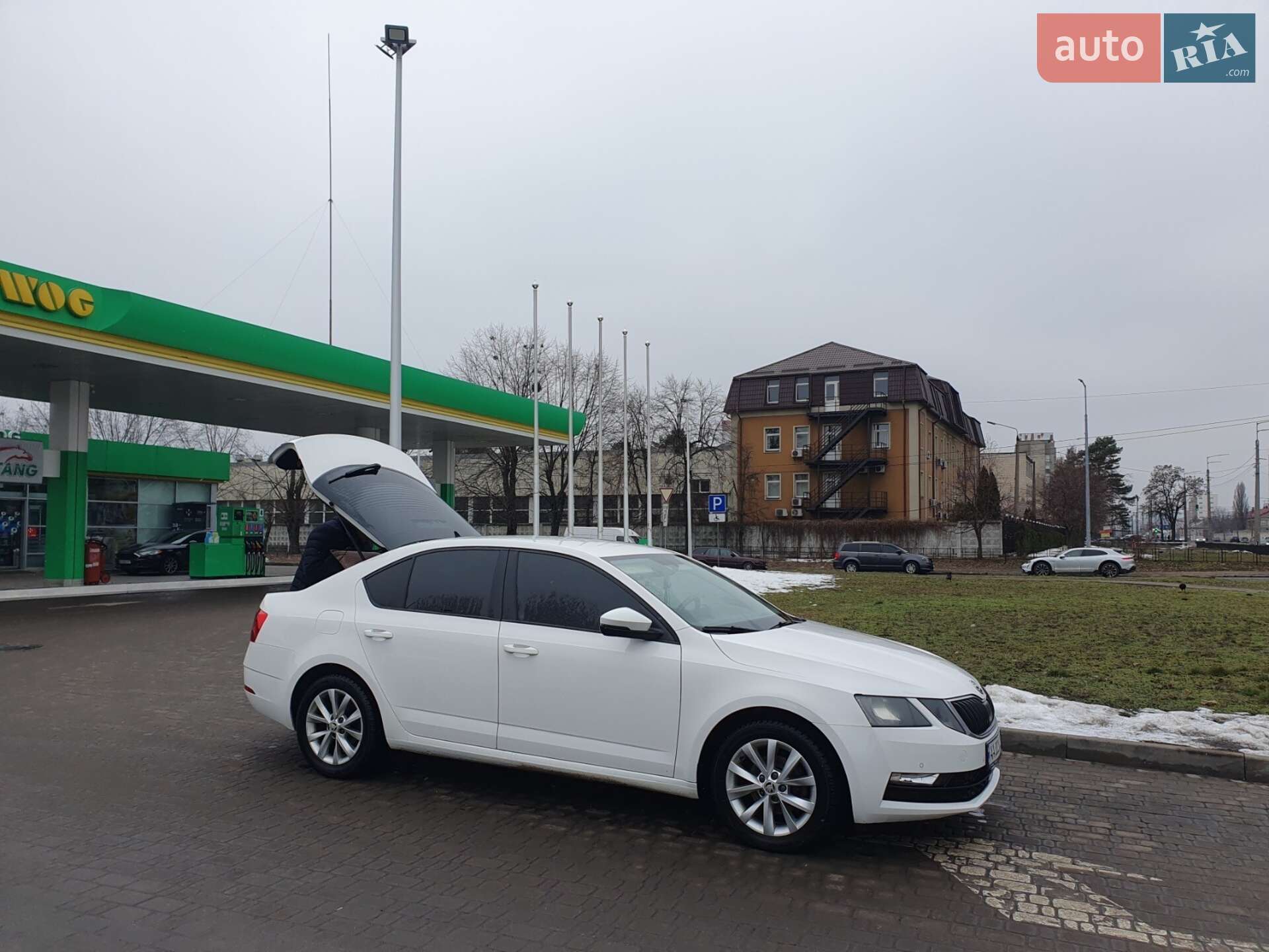Skoda Octavia 2017 VIN TMBAG7NE1J0151086 фото оголошення 10 з 25