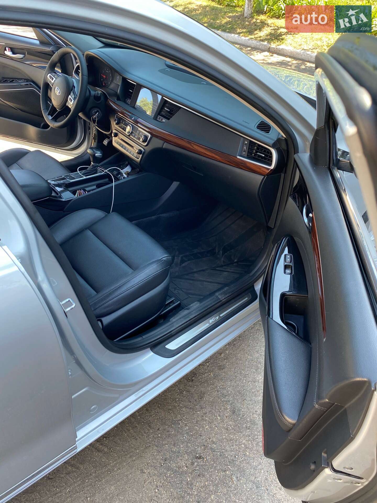 Kia K7 2016 VIN KNAL7418BGA043924 фото оголошення 7 з 17