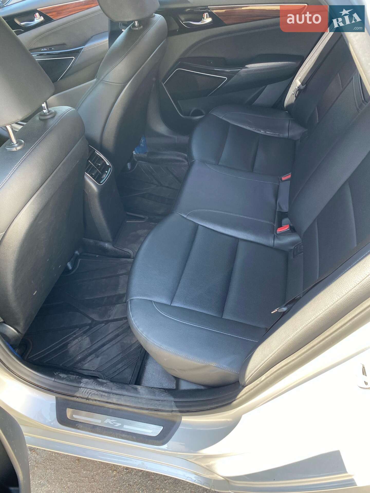 Kia K7 2016 VIN KNAL7418BGA043924 фото оголошення 15 з 17