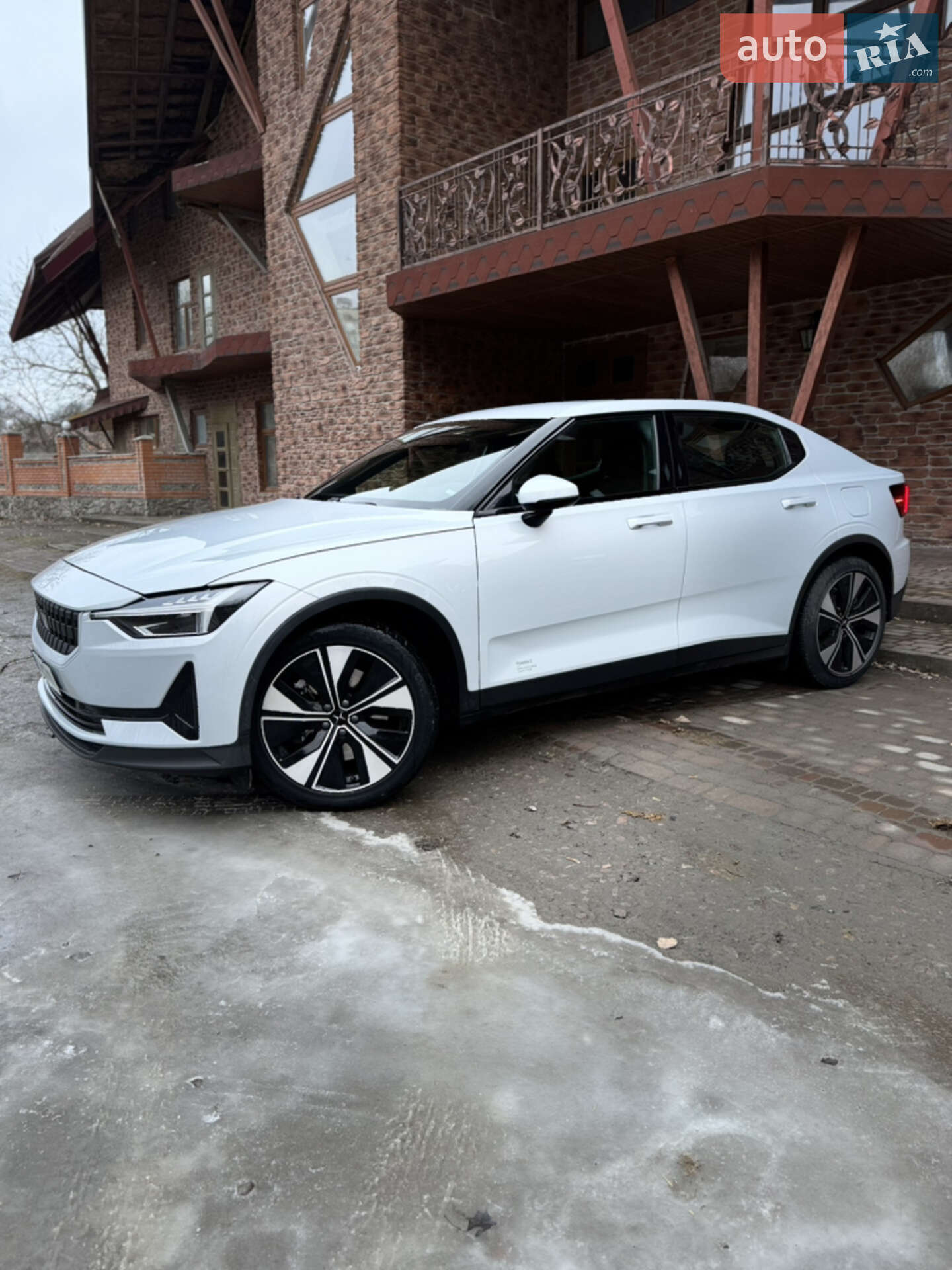 Polestar 2 2022 VIN YSMEG3KA9PL126010 фото оголошення 12 з 21
