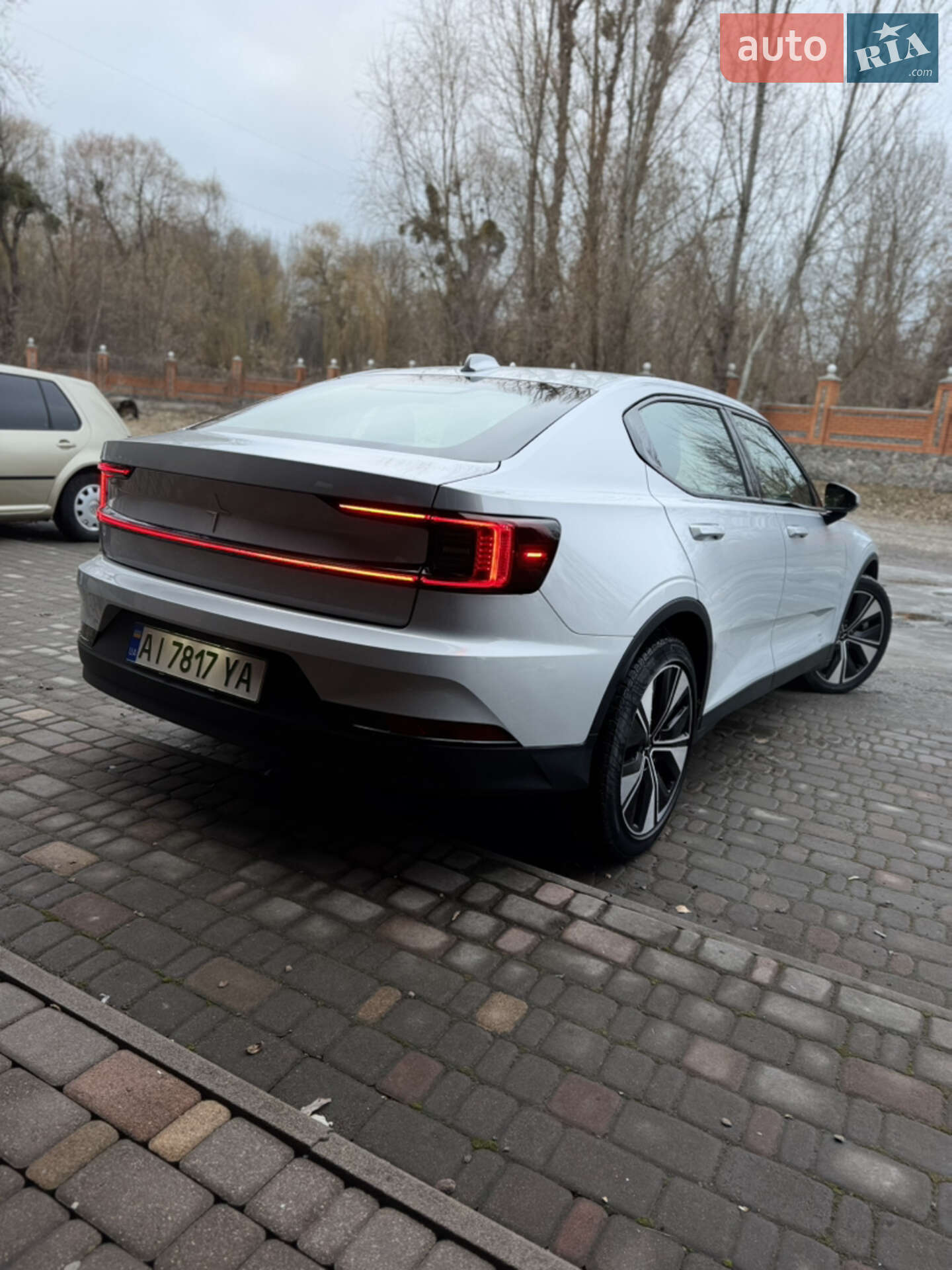 Polestar 2 2022 VIN YSMEG3KA9PL126010 фото оголошення 18 з 21