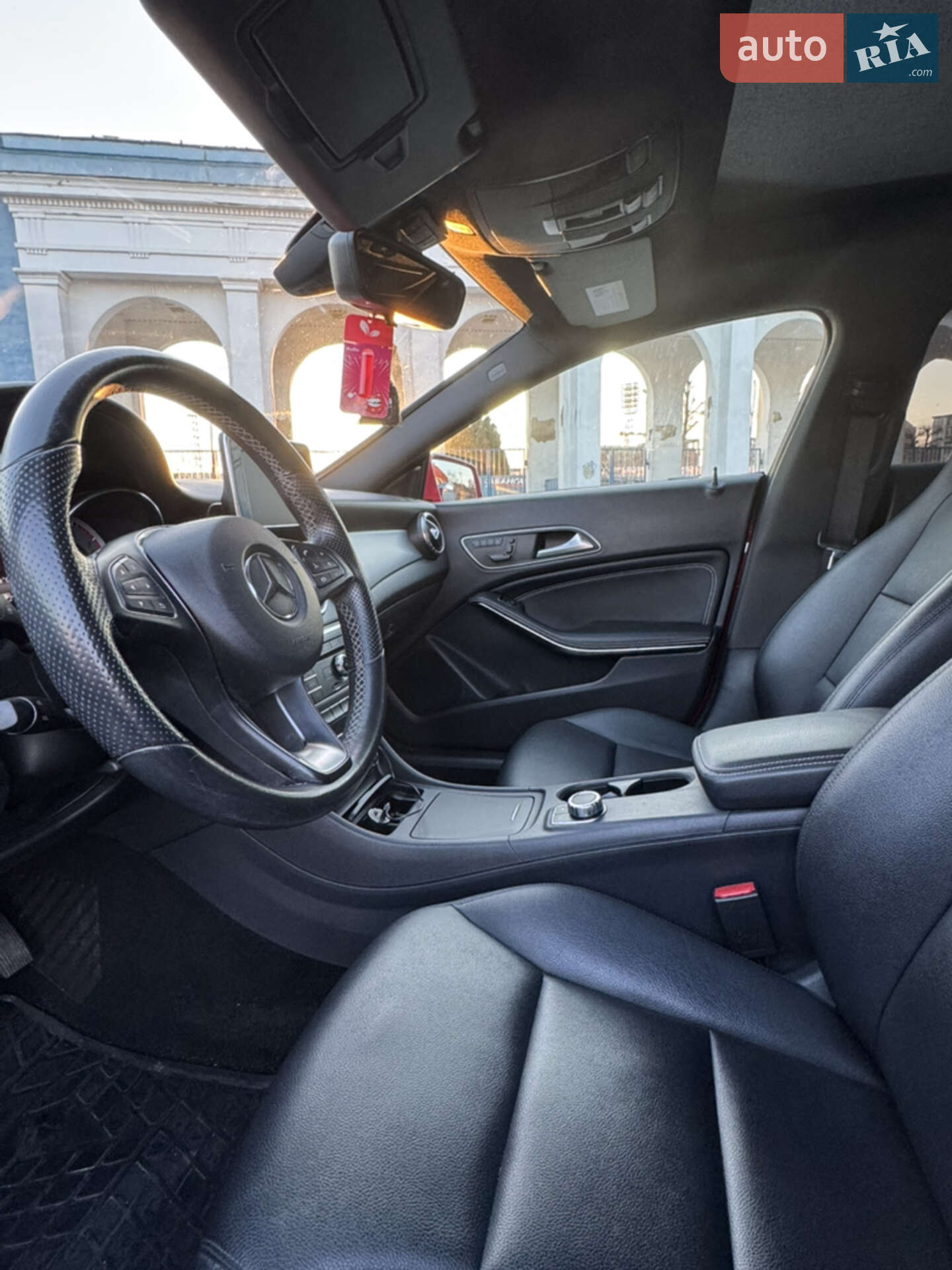 Mercedes-Benz CLA-Class 2015 VIN WDDSJ4EB2FN261168 фото оголошення 16 з 23