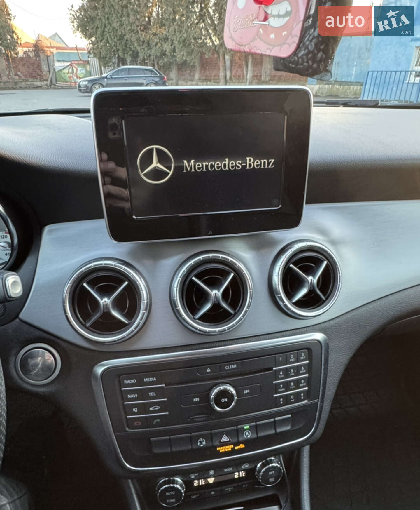 Mercedes-Benz CLA-Class 2015 VIN WDDSJ4EB2FN261168 фото оголошення 22 з 23
