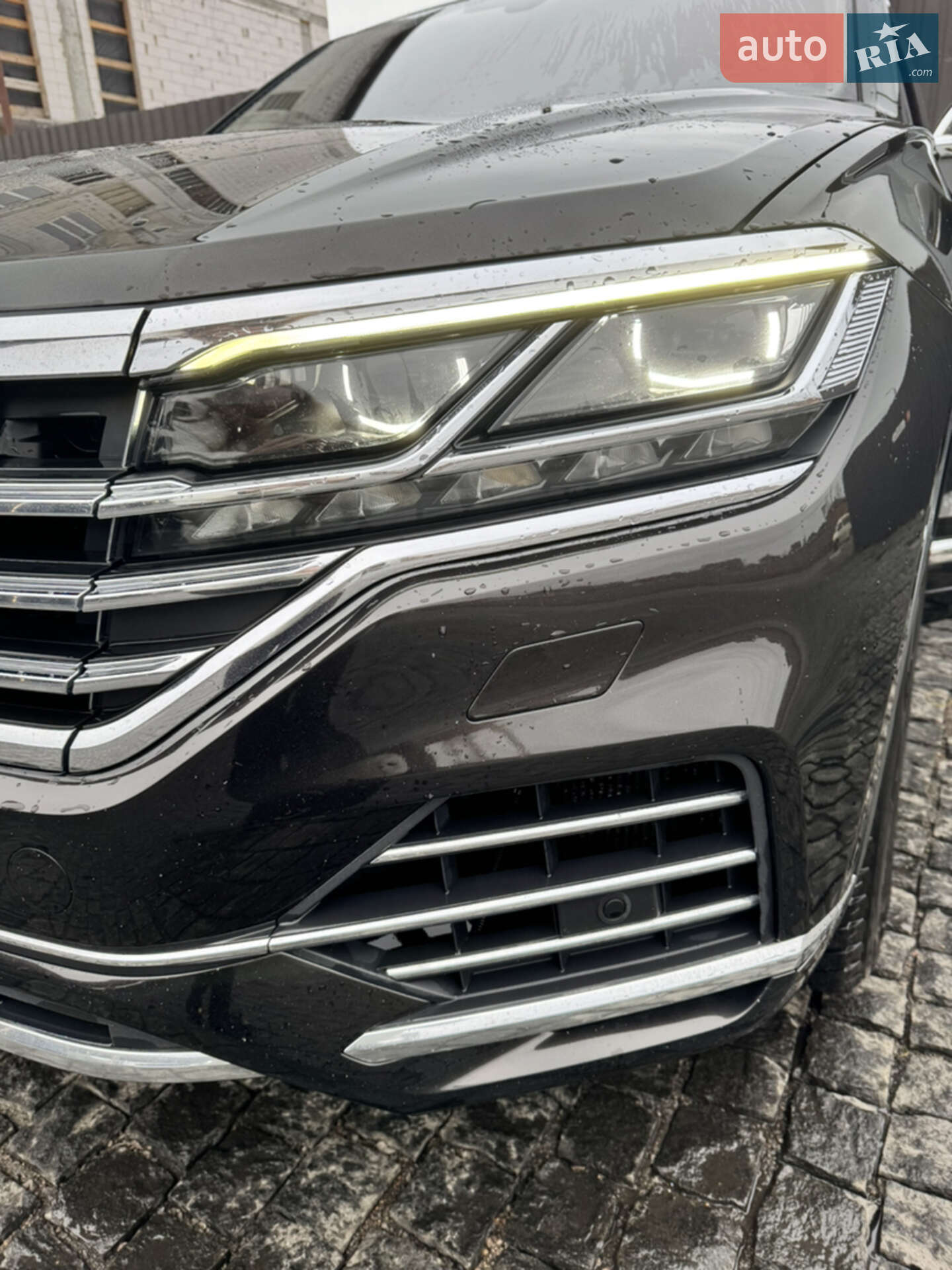 Volkswagen Touareg 2018 VIN WVGZZZCRZJD002084 фото оголошення 28 з 60
