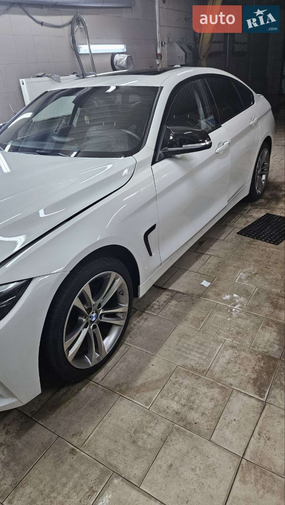 BMW 4 Series Gran Coupe 2014 VIN WBA4A7C53FD413964 фото оголошення 2 з 16