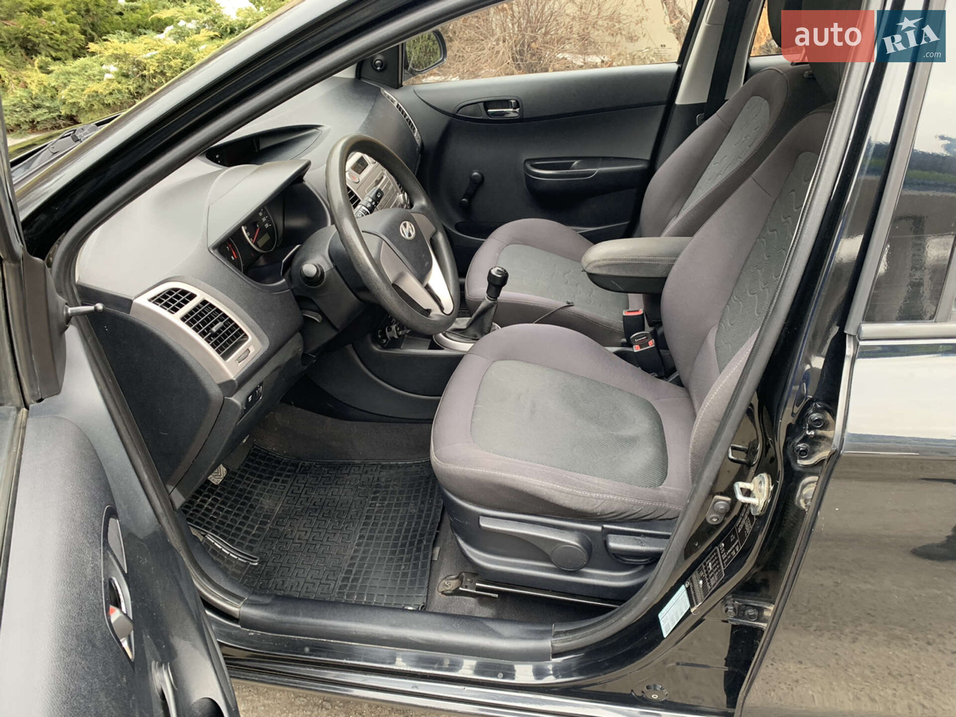 Hyundai i20 2009 VIN MALBA51BP9M078578 фото оголошення 19 з 20