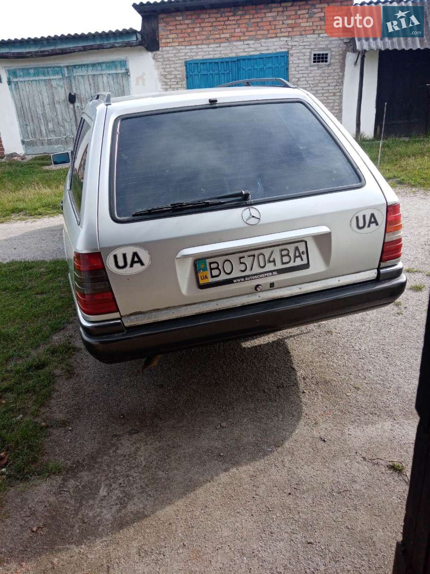 Mercedes-Benz E-Class 1996 VIN WDB1240821F345224 фото оголошення 2 з 9