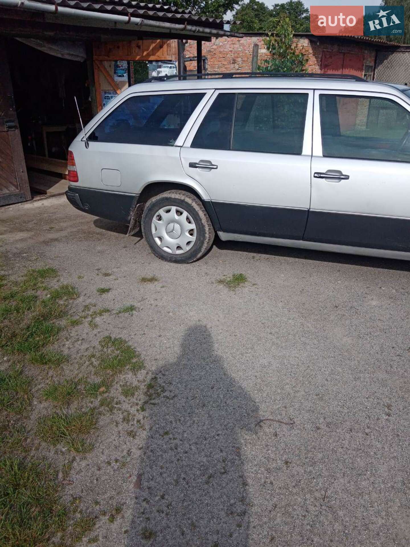 Mercedes-Benz E-Class 1996 VIN WDB1240821F345224 фото оголошення 3 з 9