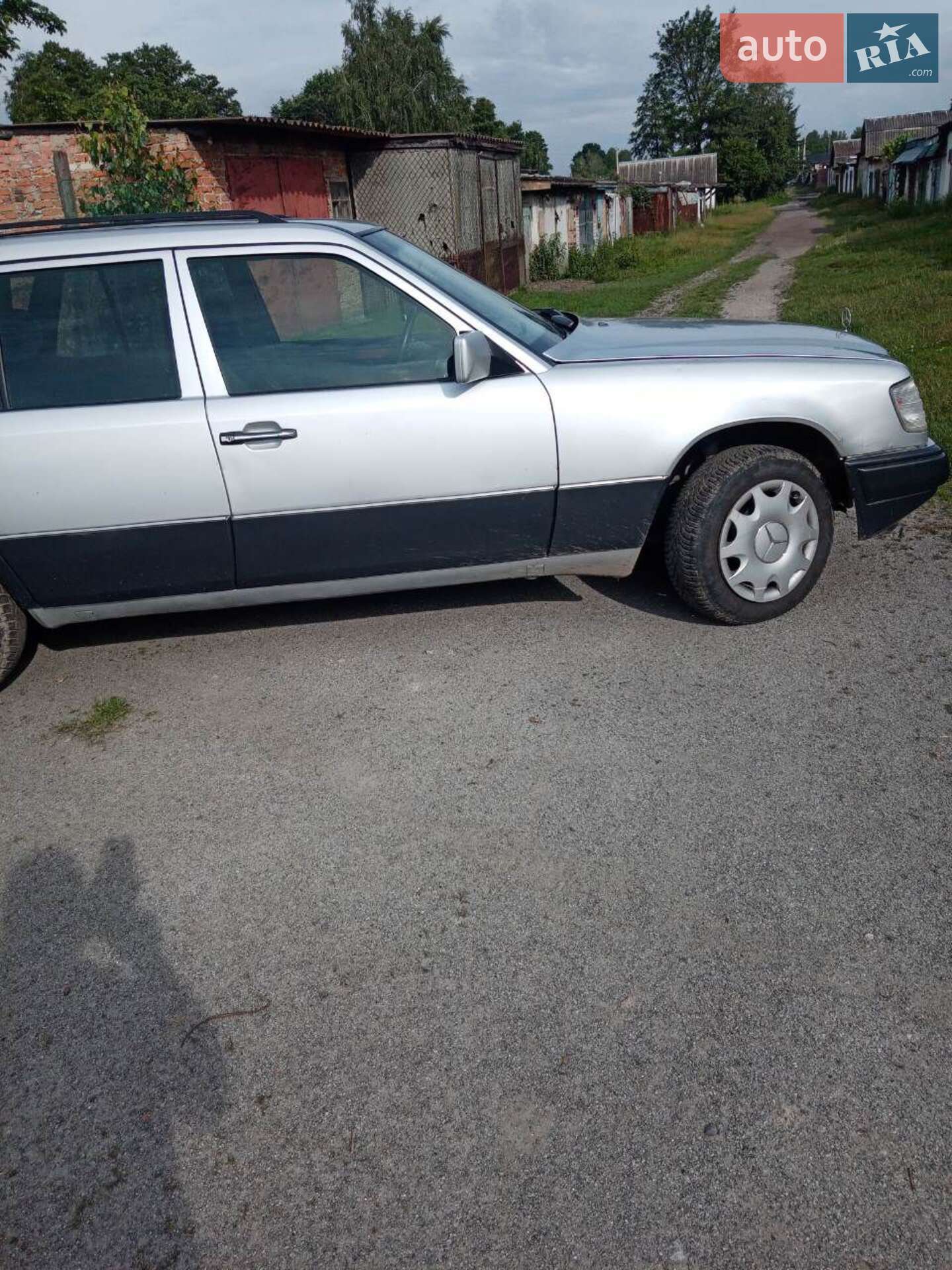 Mercedes-Benz E-Class 1996 VIN WDB1240821F345224 фото оголошення 4 з 9