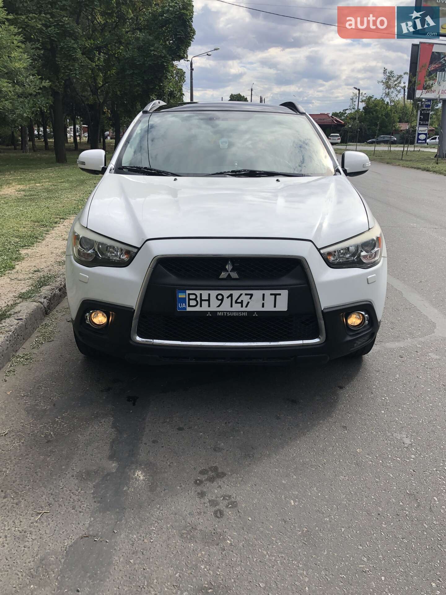 Mitsubishi ASX 2010 VIN JMBXTGA2WBZ001203 фото оголошення 2 з 92