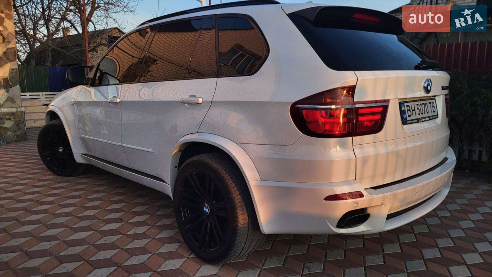 BMW X5 2013 VIN WBAZW810000C13971 фото оголошення 4 з 65