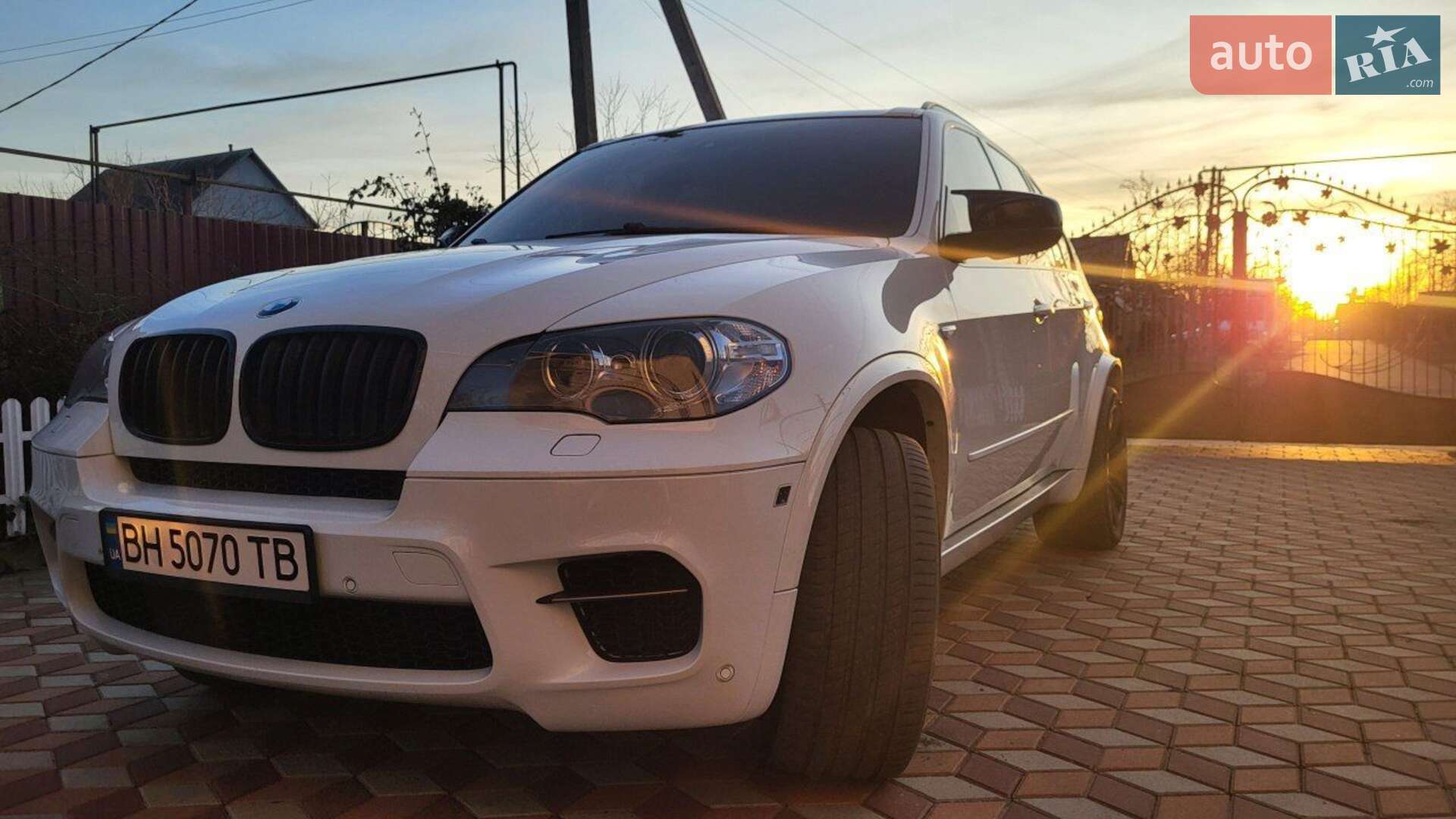 BMW X5 2013 VIN WBAZW810000C13971 фото оголошення 14 з 65