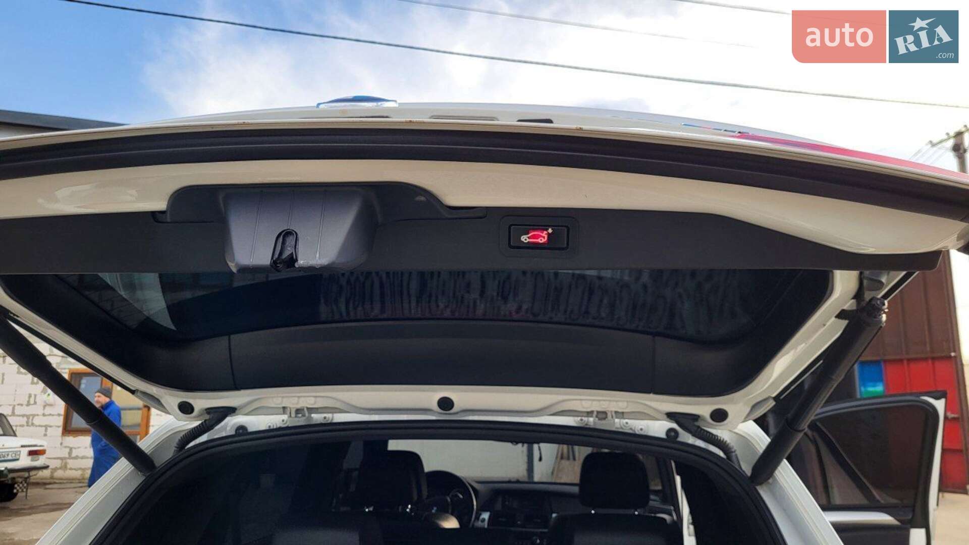 BMW X5 2013 VIN WBAZW810000C13971 фото оголошення 15 з 65
