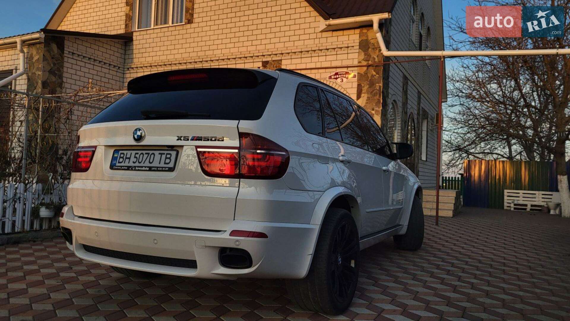 BMW X5 2013 VIN WBAZW810000C13971 фото оголошення 25 з 65