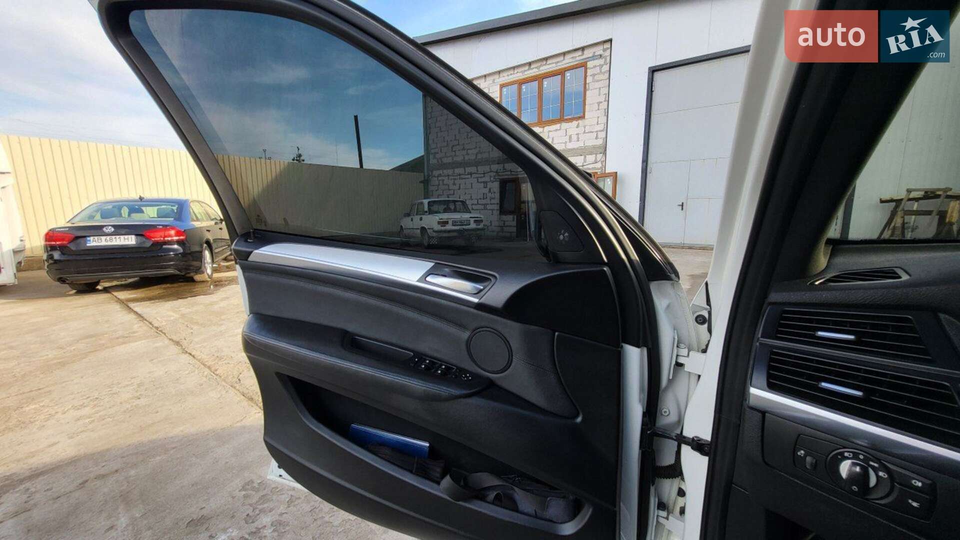 BMW X5 2013 VIN WBAZW810000C13971 фото оголошення 52 з 65