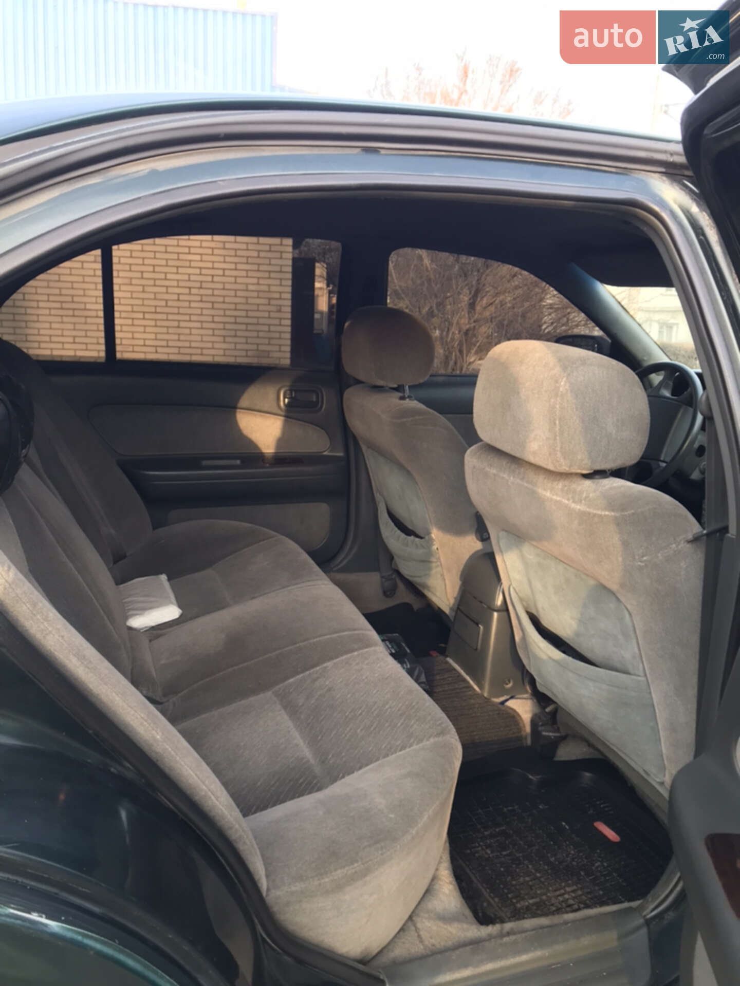 Nissan Maxima 1998 VIN JN1CAUA32U0013969 фото оголошення 8 з 12