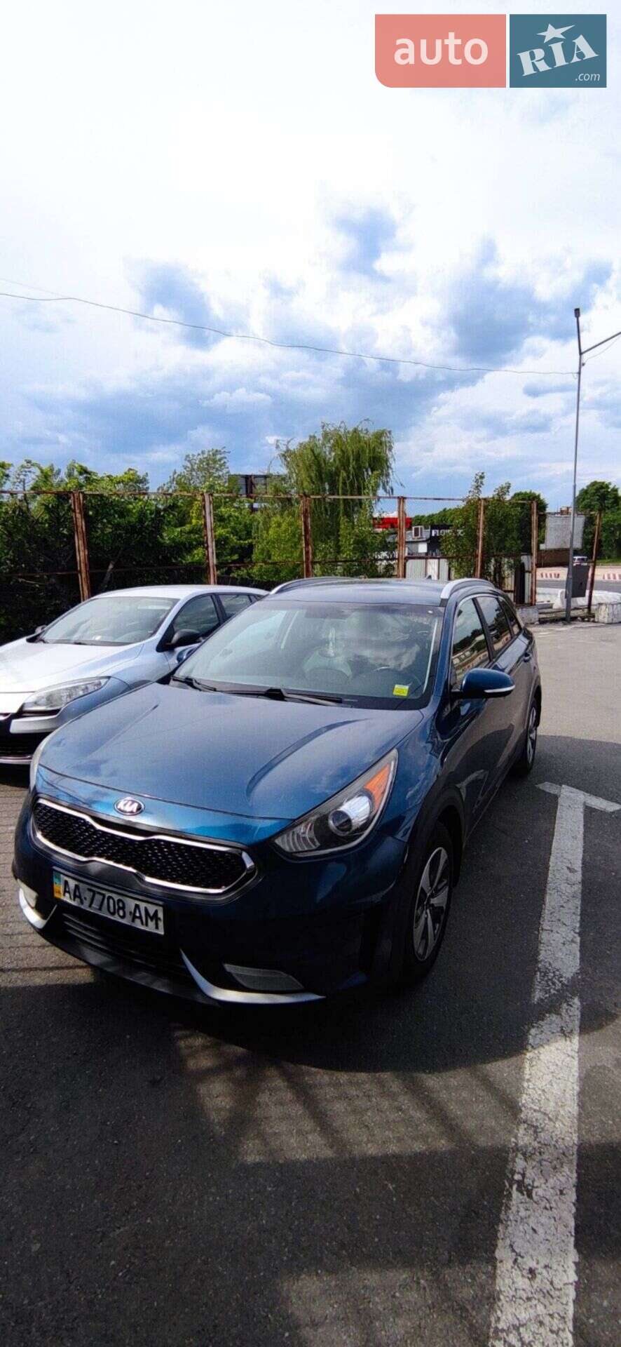 Kia Niro 2017 VIN KNDCC3LC2H5069458 фото оголошення 3 з 29