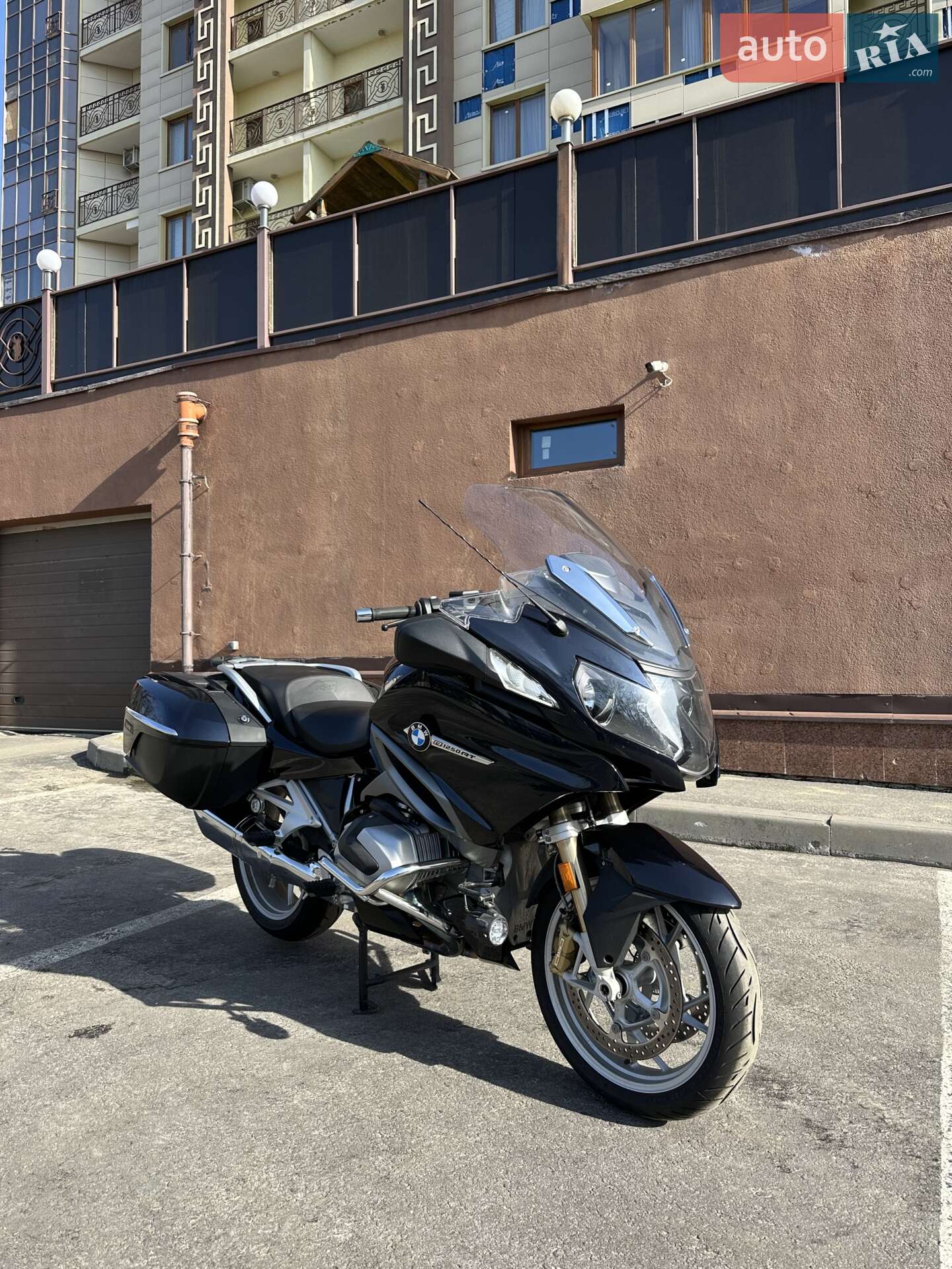 BMW R 1250RT 2019 VIN WB10J6100KZY34666 фото оголошення 4 з 24