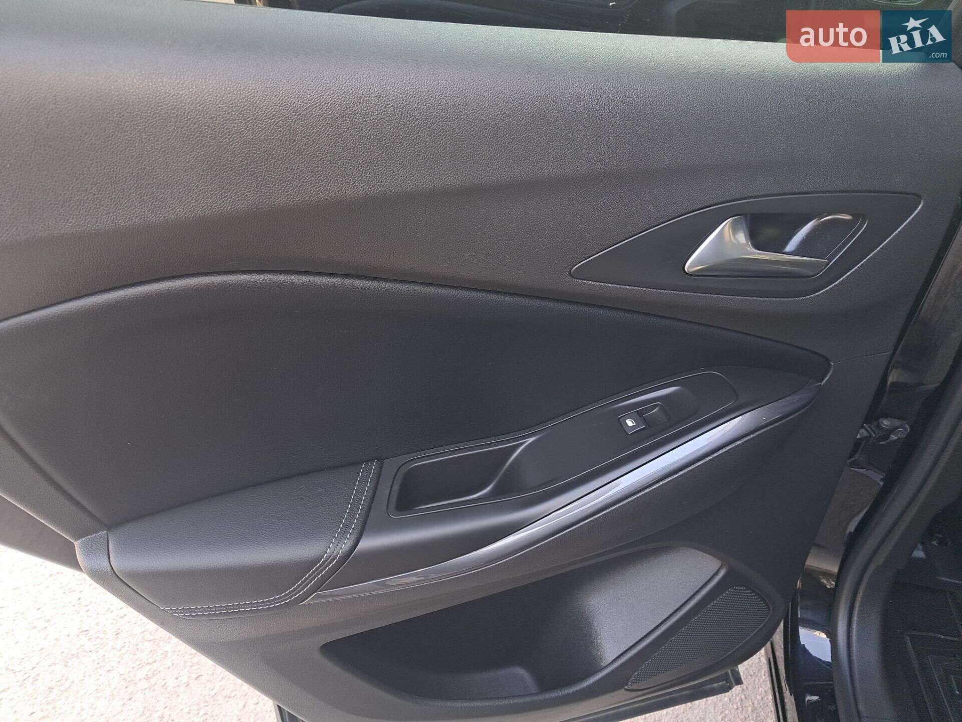 Opel Grandland X 2019 VIN W0VZCYHZ0KS290639 фото оголошення 37 з 53