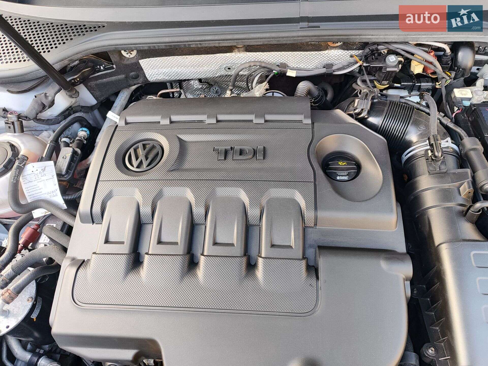 Volkswagen Passat 2018 VIN WVWZZZ3CZJE264178 фото оголошення 49 з 61