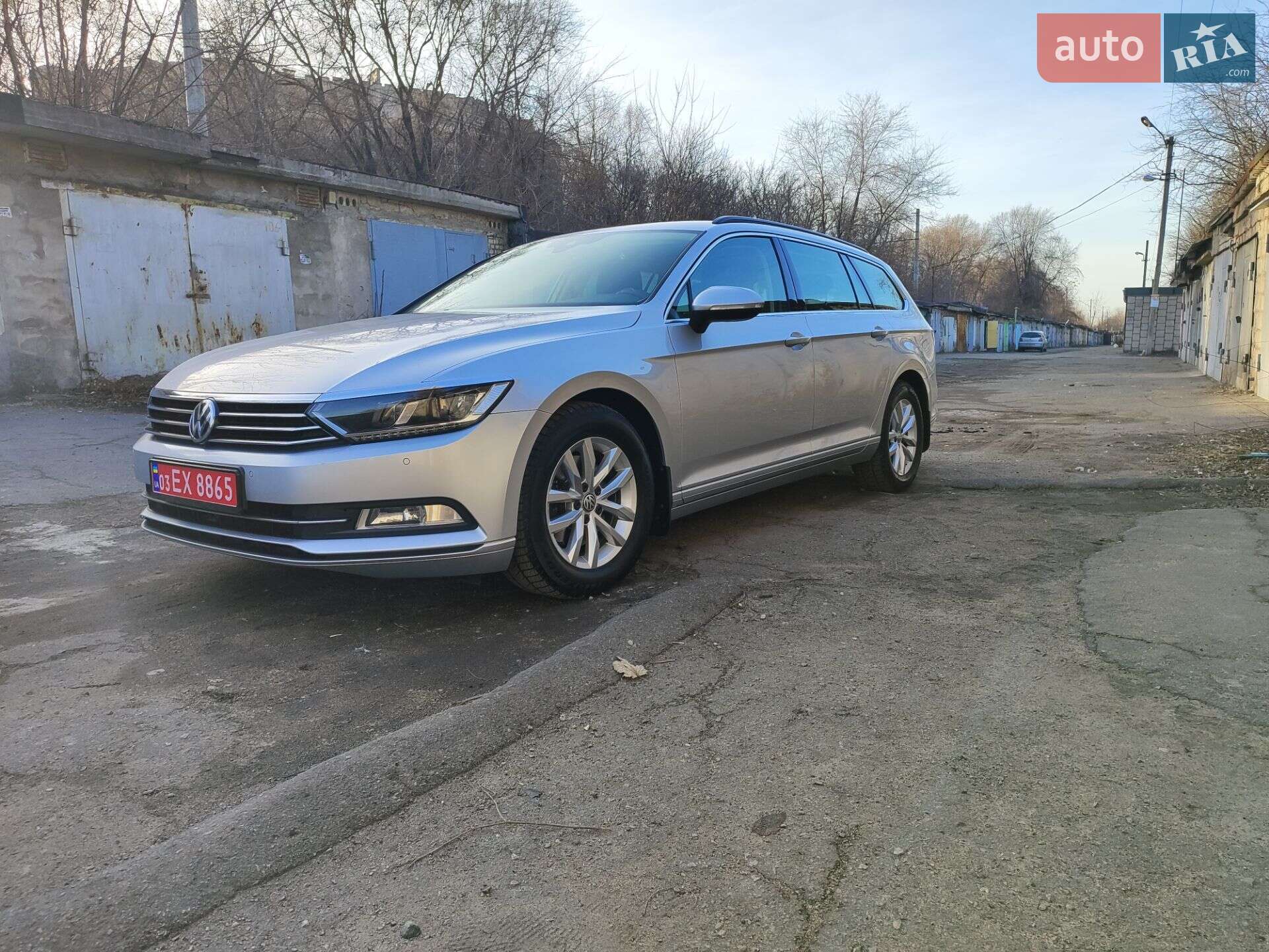 Volkswagen Passat 2018 VIN WVWZZZ3CZJE264178 фото оголошення 2 з 61