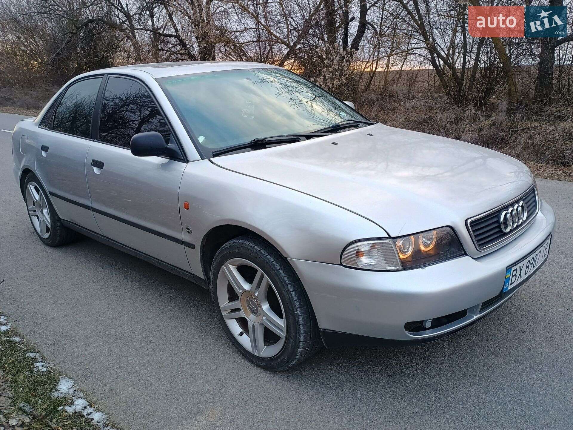 Audi A4 1997 VIN WAUZZZ8DZVA013951 фото оголошення 2 з 18