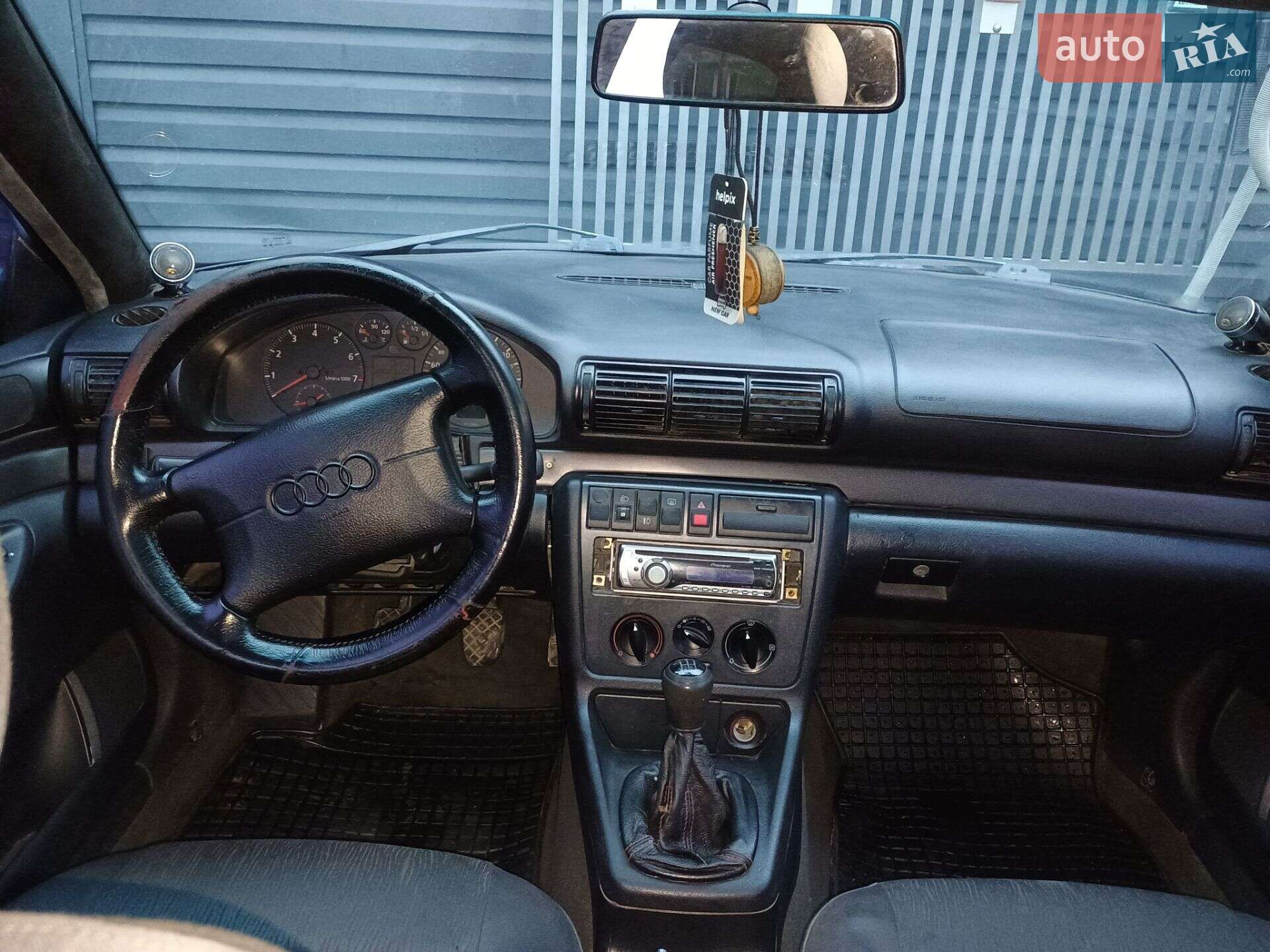 Audi A4 1997 VIN WAUZZZ8DZVA013951 фото оголошення 15 з 18