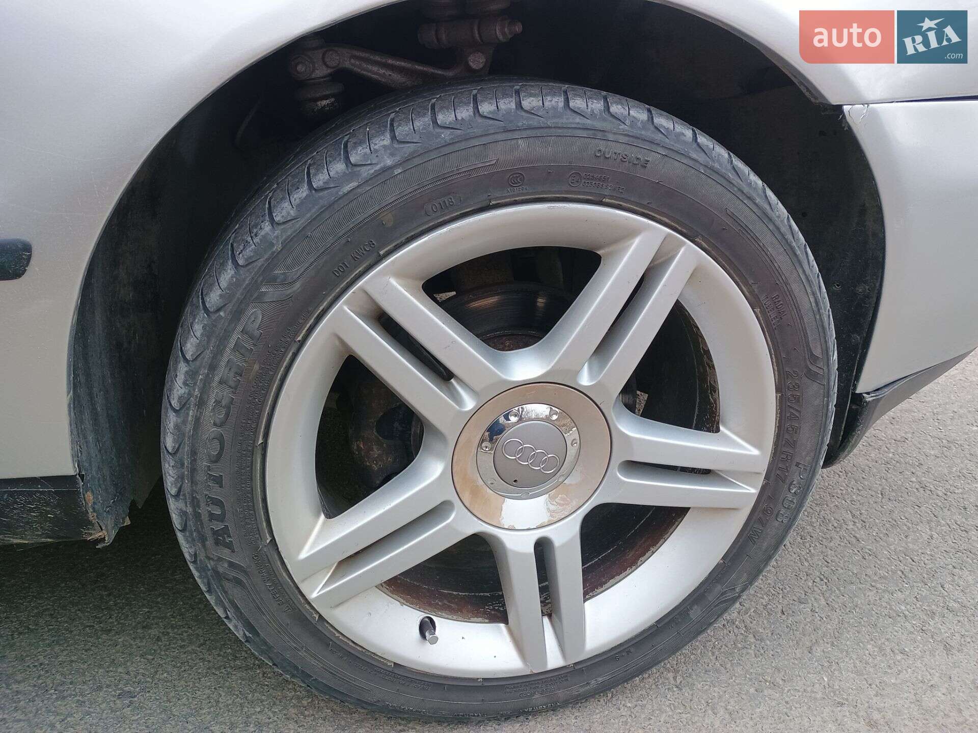 Audi A4 1997 VIN WAUZZZ8DZVA013951 фото оголошення 12 з 18
