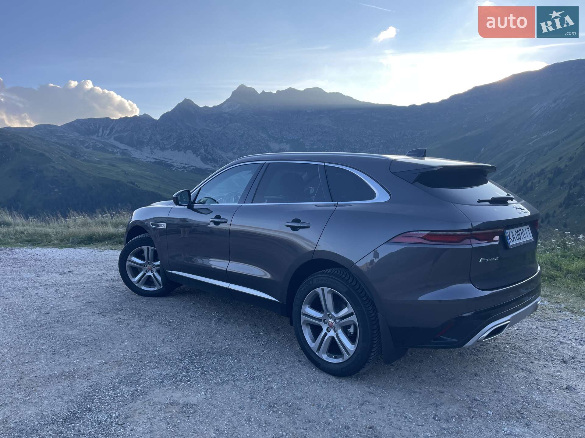 Jaguar F-Pace 2023 VIN SADCA2BW0PA718082 фото оголошення 4 з 24