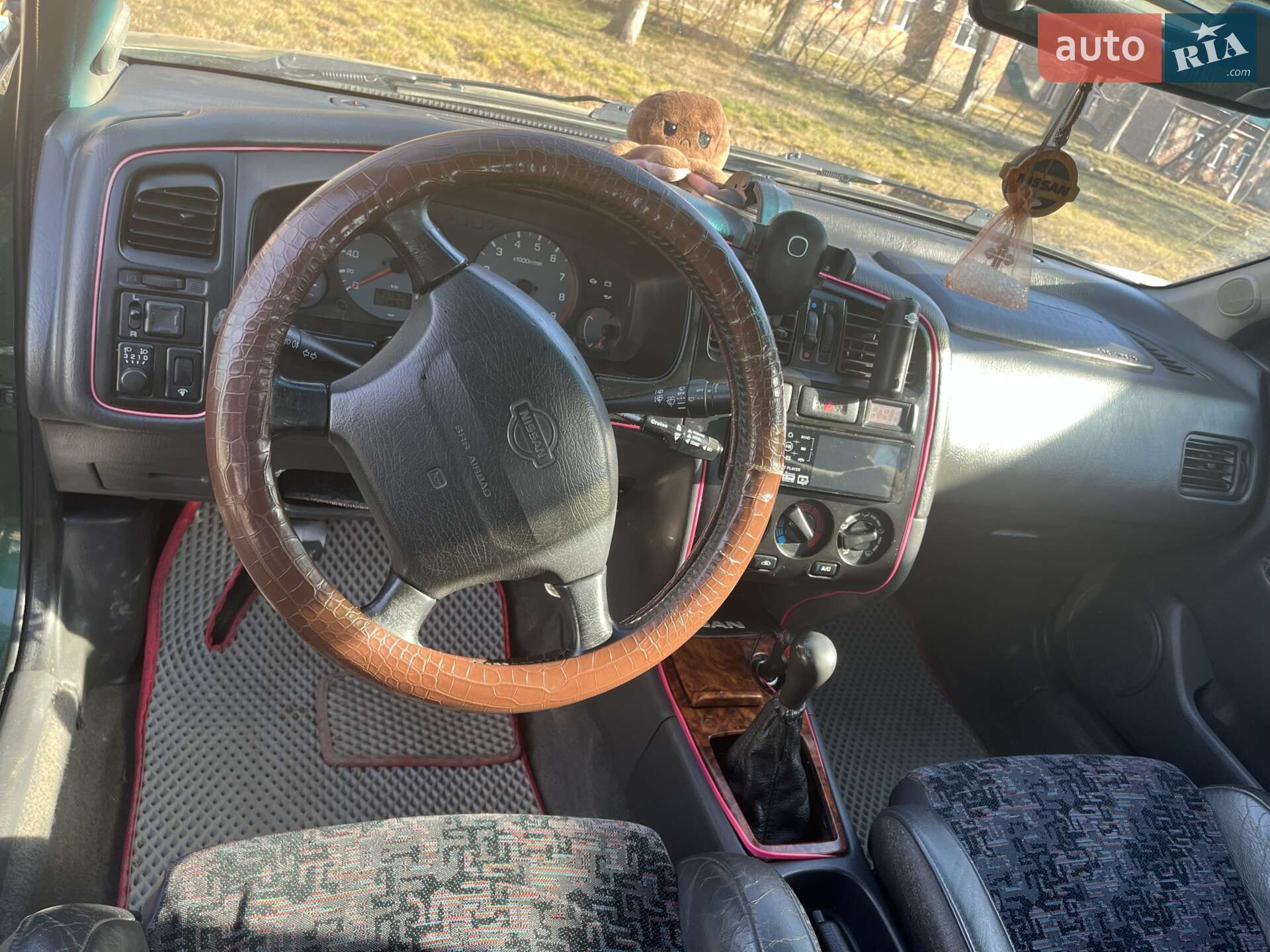 Nissan Primera 1997 VIN SJNFCAP11U0127485 фото оголошення 3 з 13