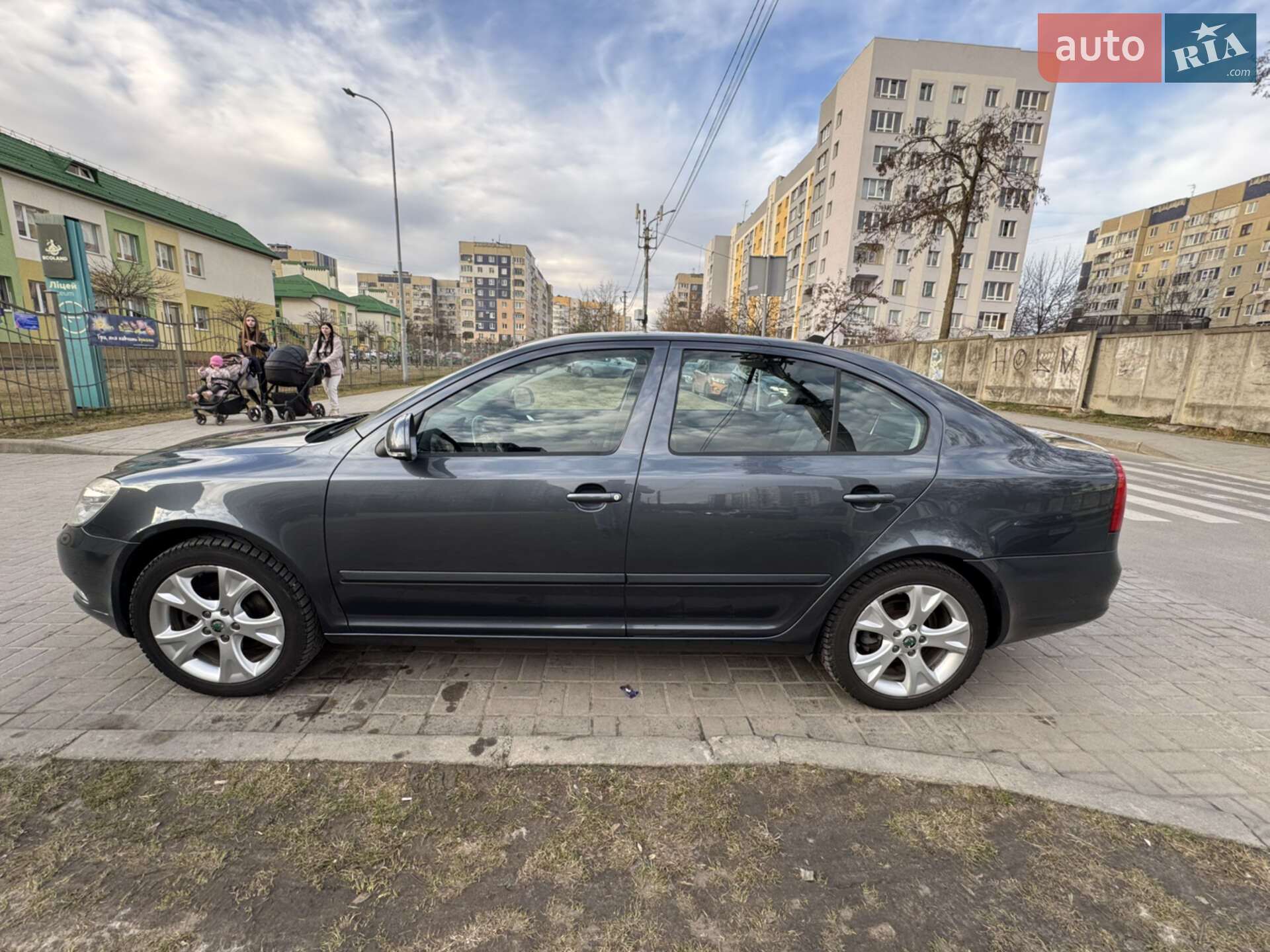Skoda Octavia 2009 VIN TMBBK61Z0A2072941 фото оголошення 9 з 25